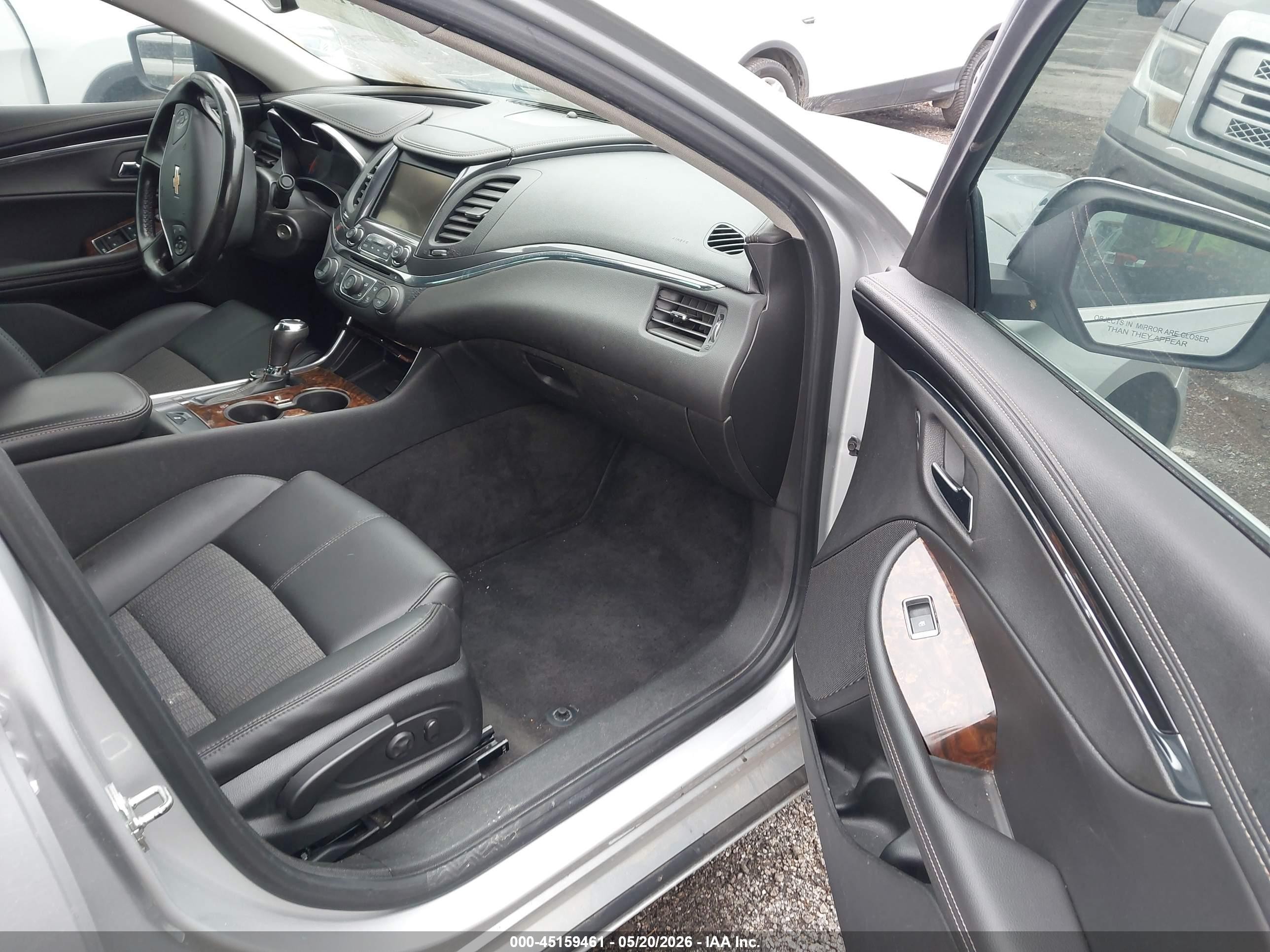 2014 Chevrolet Impala 1lt Silver vin: 1G1115SL8EU168340