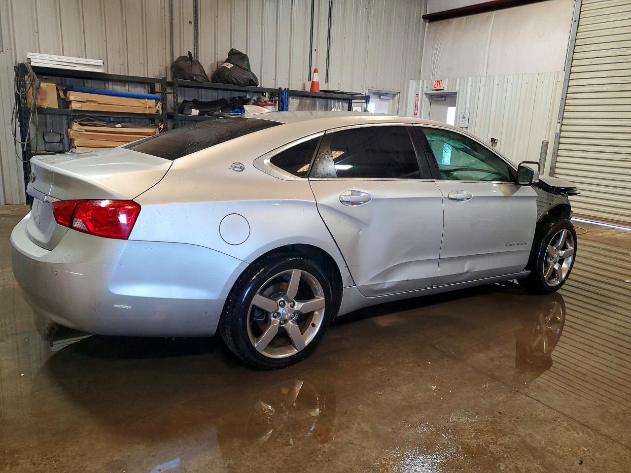 2015 Chevrolet Impala Lt Серебряный vin: 1G1115SL8FU102159