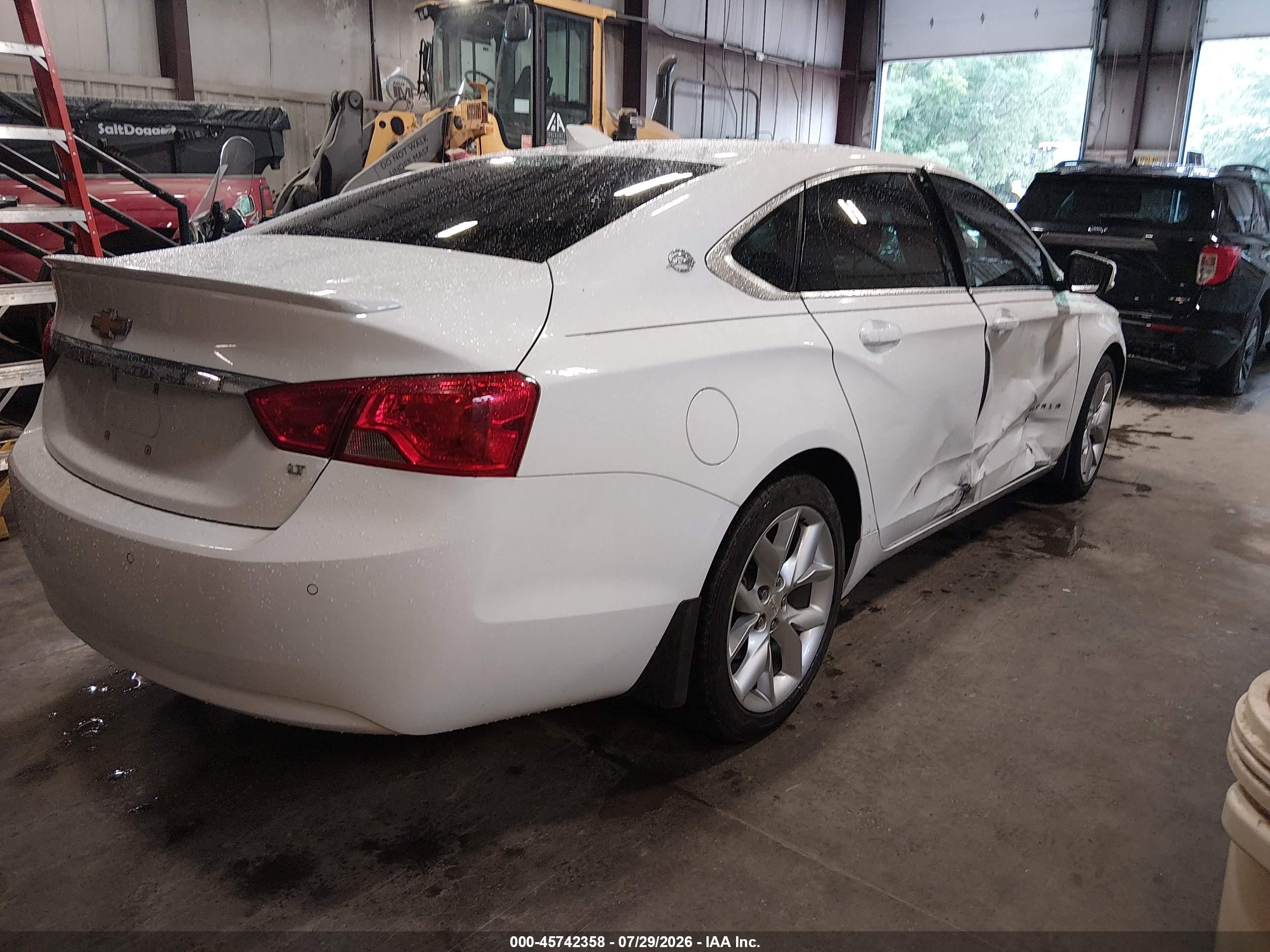 2015 Chevrolet Impala 1lt White vin: 1G1115SL8FU113064