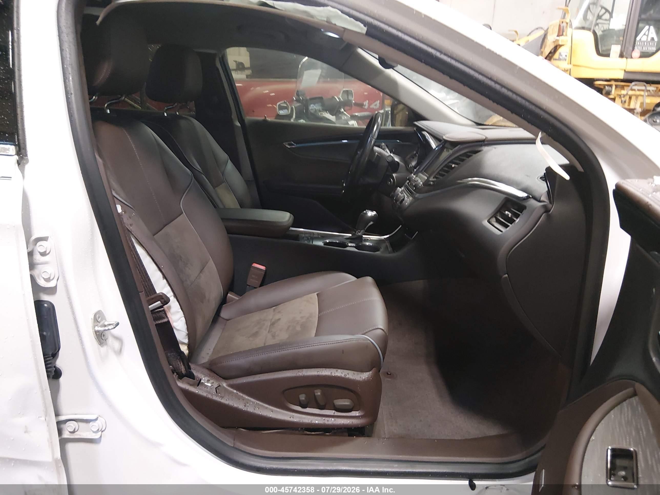 2015 Chevrolet Impala 1lt White vin: 1G1115SL8FU113064