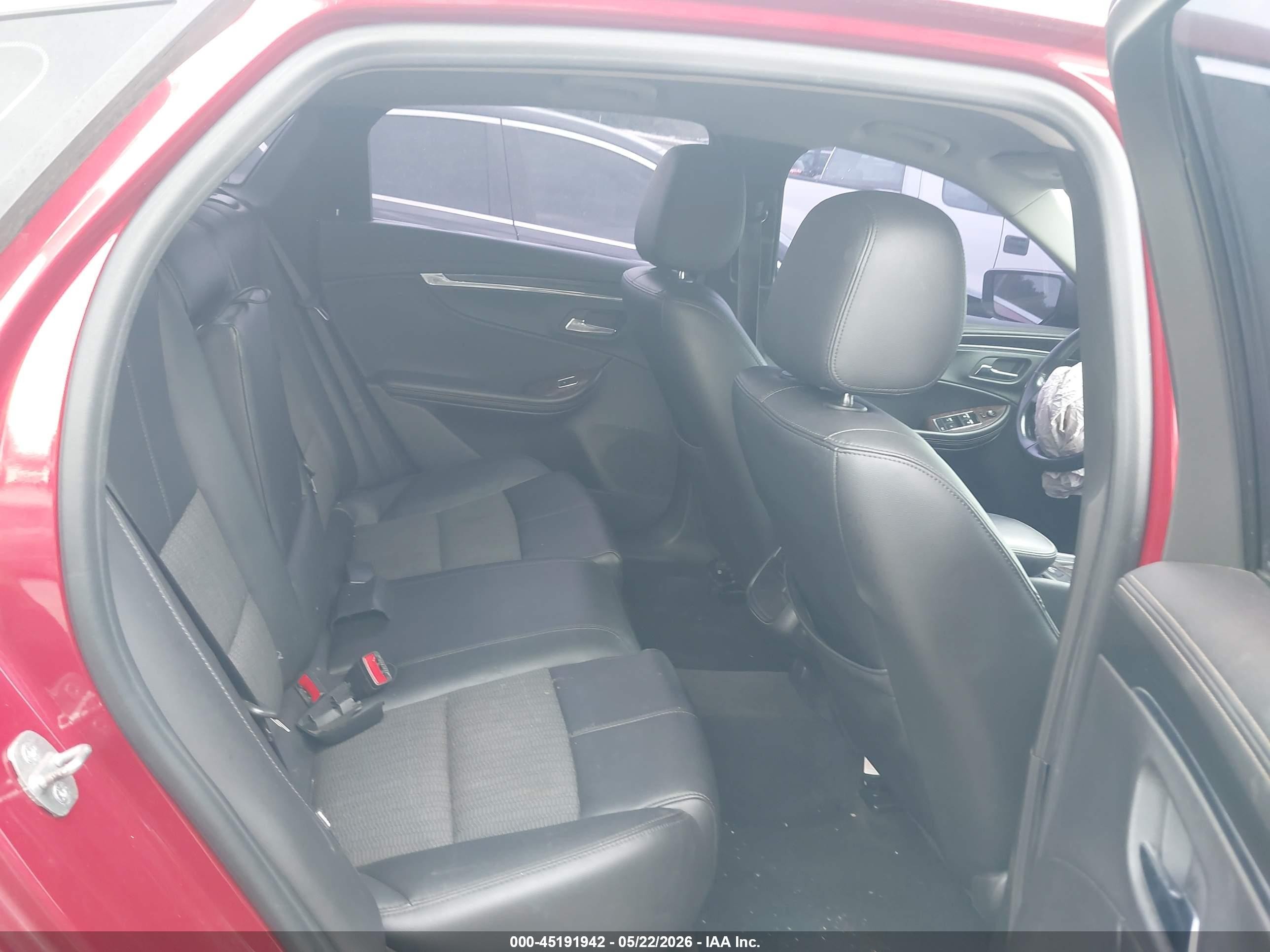2015 Chevrolet Impala 1lt Red vin: 1G1115SL9FU114112