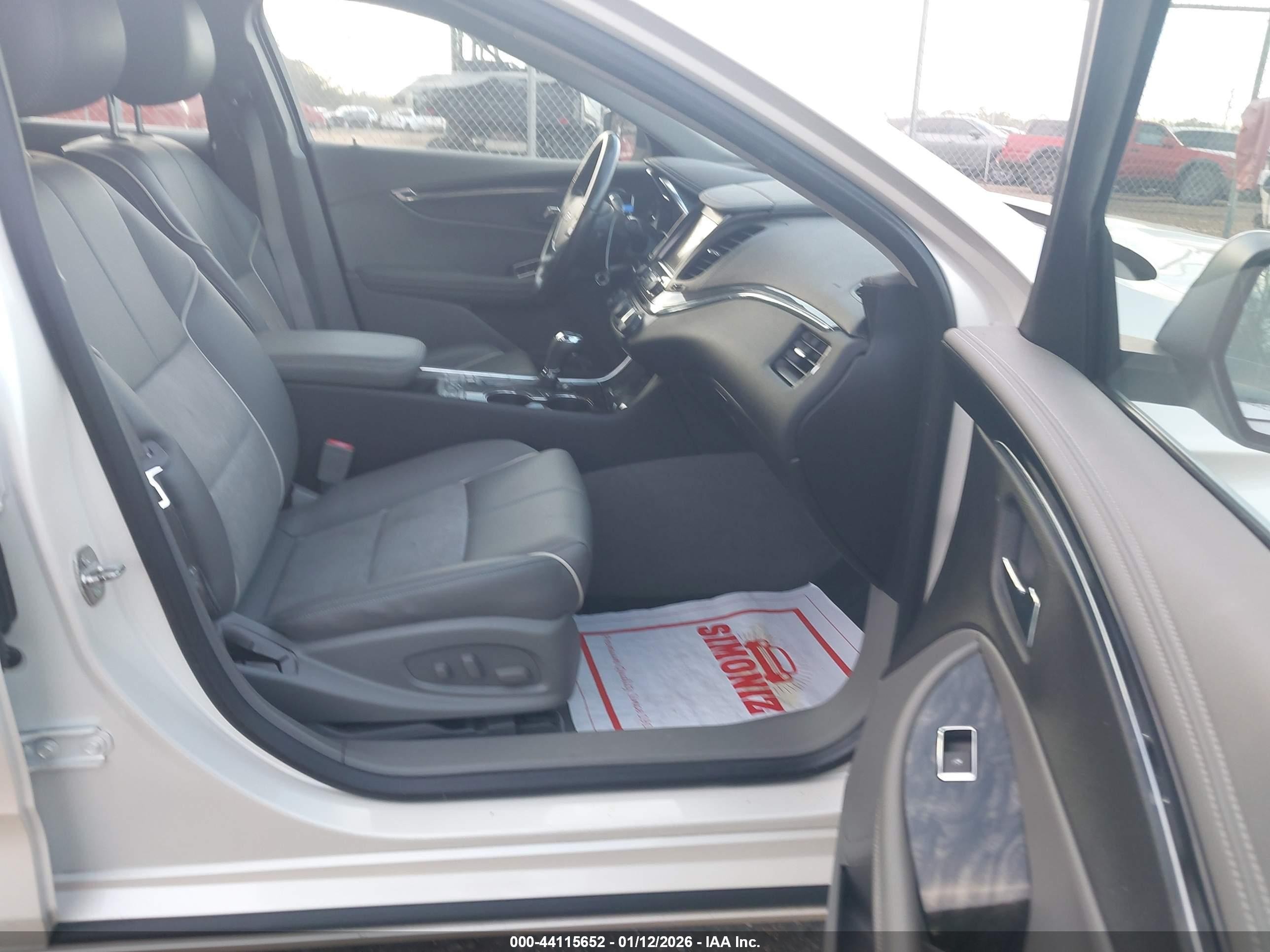 2014 Chevrolet Impala 1lt Белый vin: 1G1115SLXEU115607