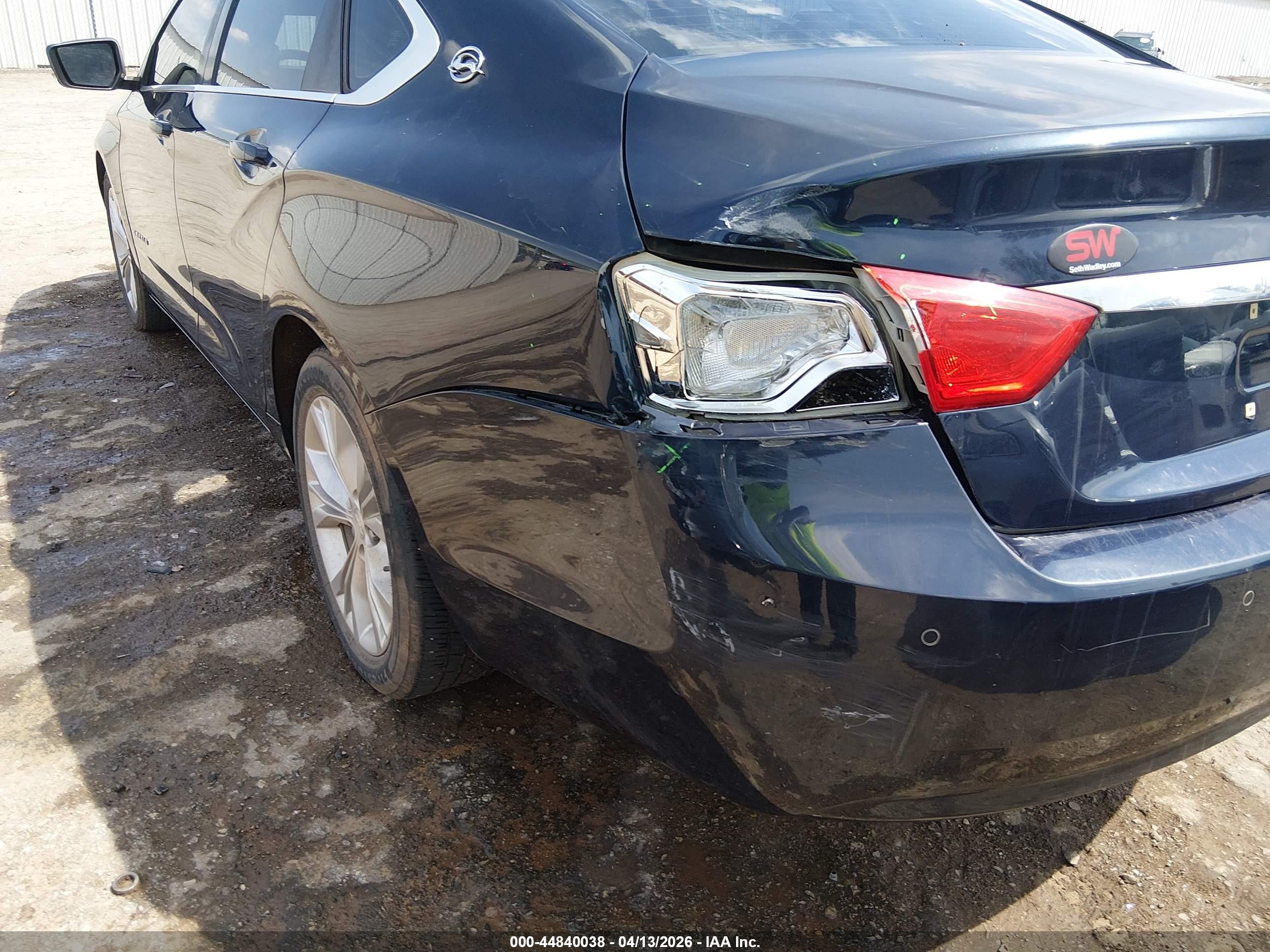 2015 Chevrolet Impala 1lt Dark Blue vin: 1G1115SLXFU129377