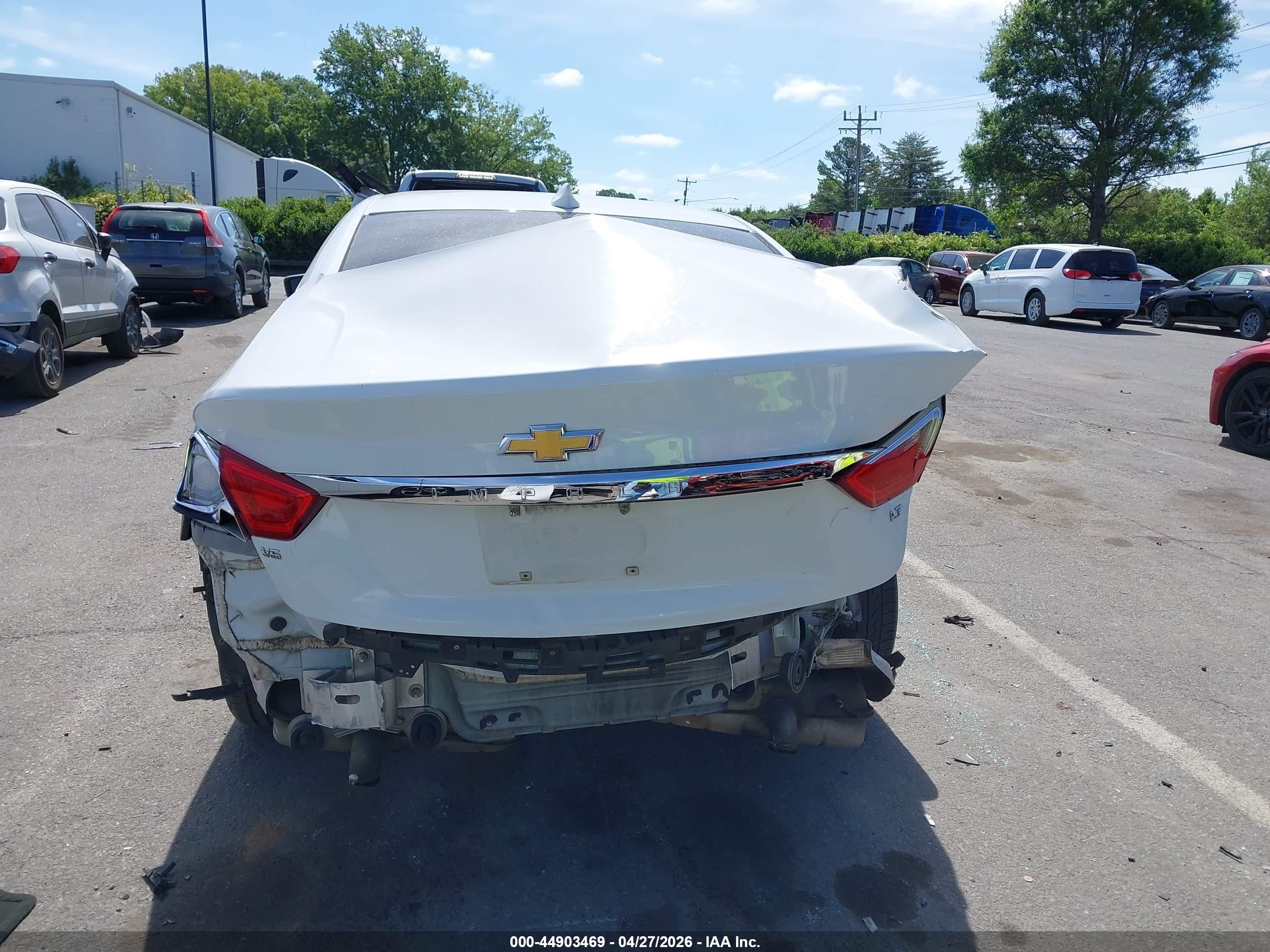 2015 Chevrolet Impala 2lt White vin: 1G1125S30FU106199