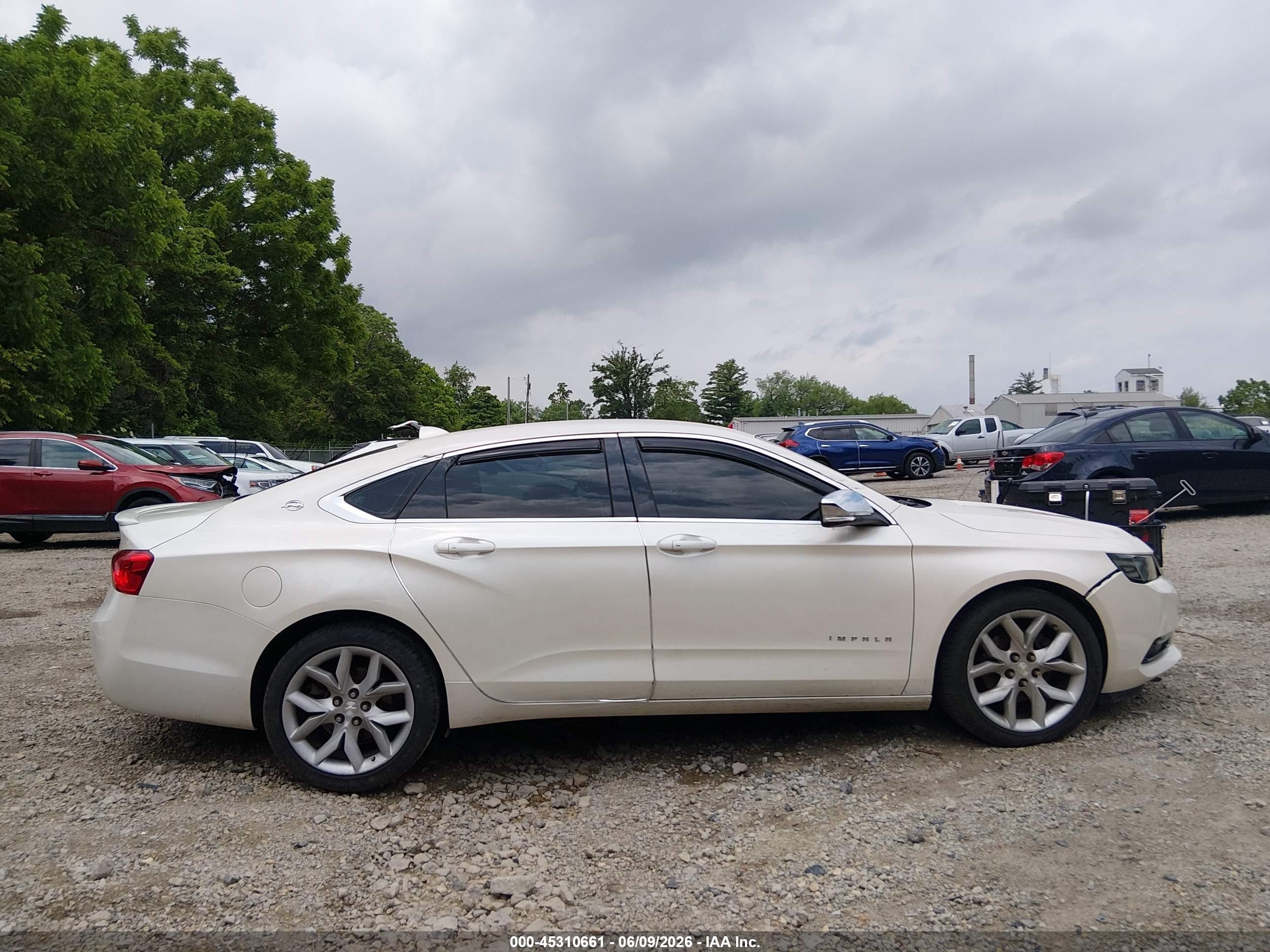 2014 Chevrolet Impala 2lt White vin: 1G1125S31EU145589