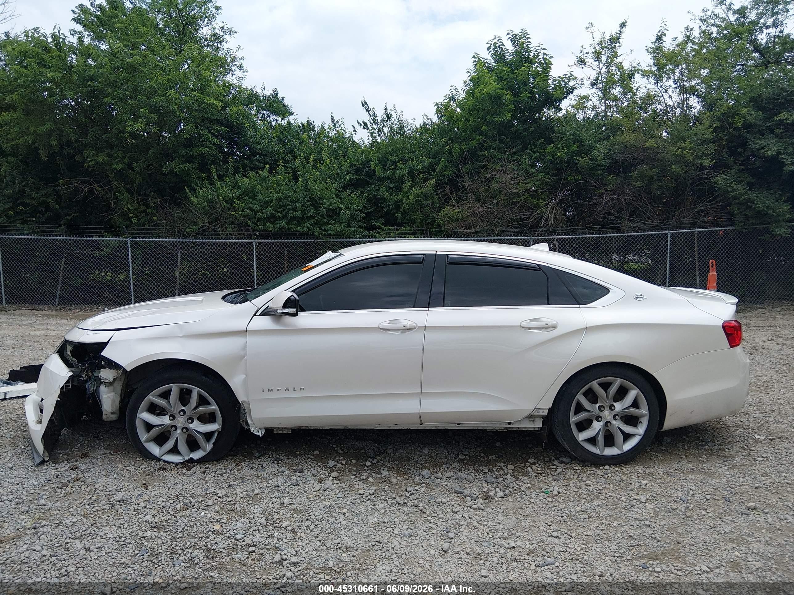 2014 Chevrolet Impala 2lt White vin: 1G1125S31EU145589