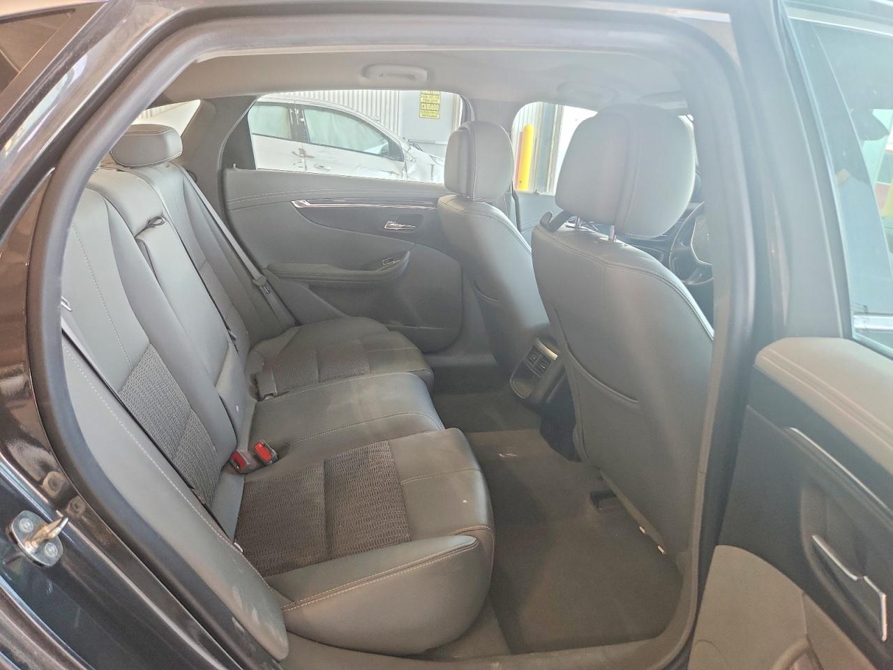 2014 Chevrolet Impala Gray vin: 1G1125S32EU132866