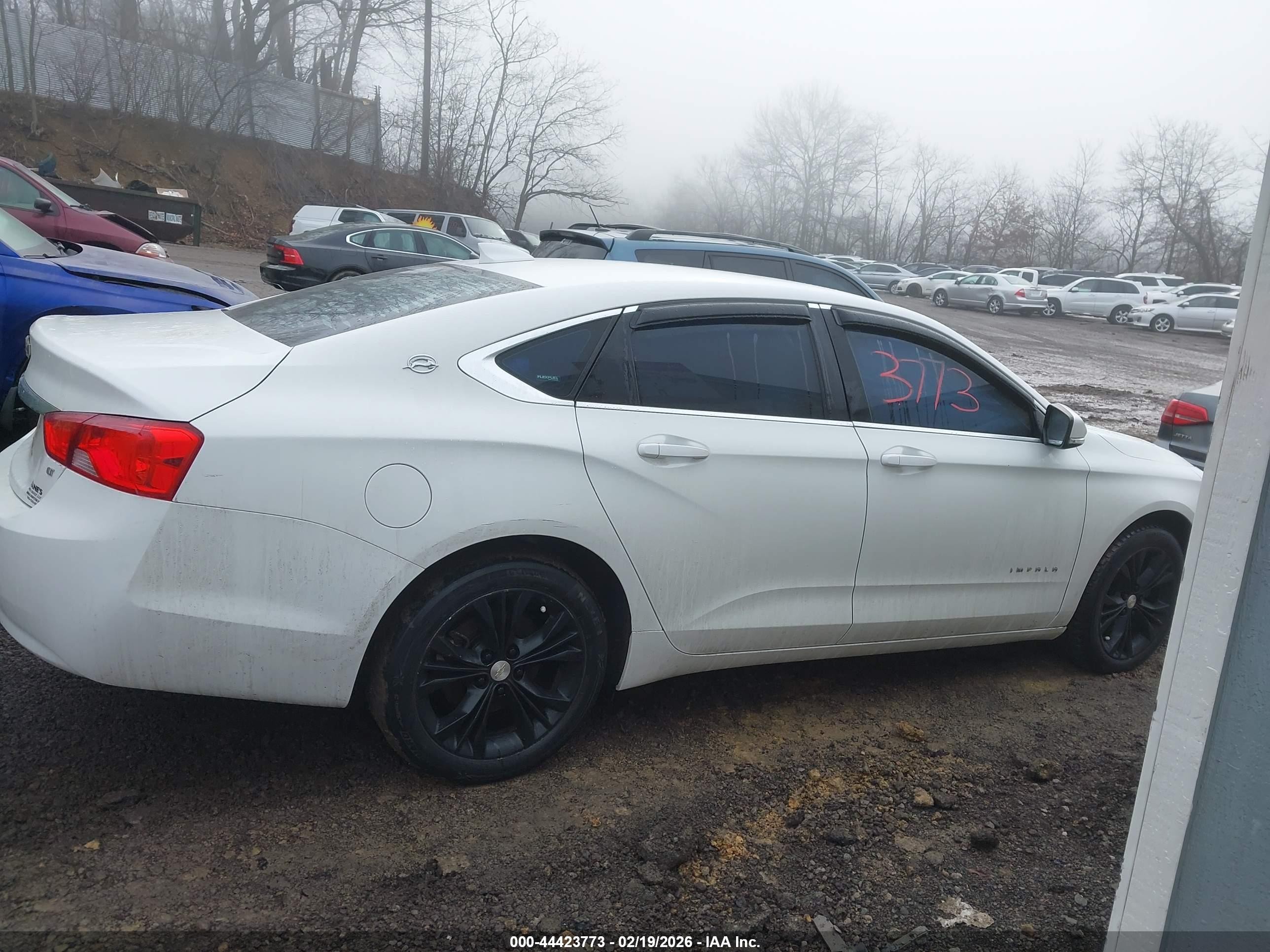 2015 Chevrolet Impala 2lt Белый vin: 1G1125S34FU114483