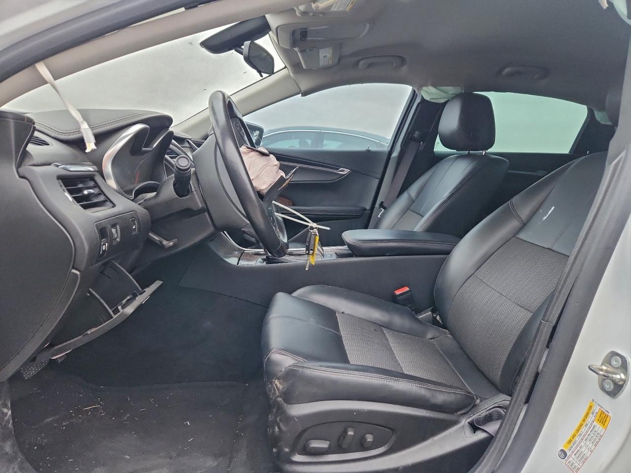 2015 Chevrolet Impala Lt White vin: 1G1125S34FU133955