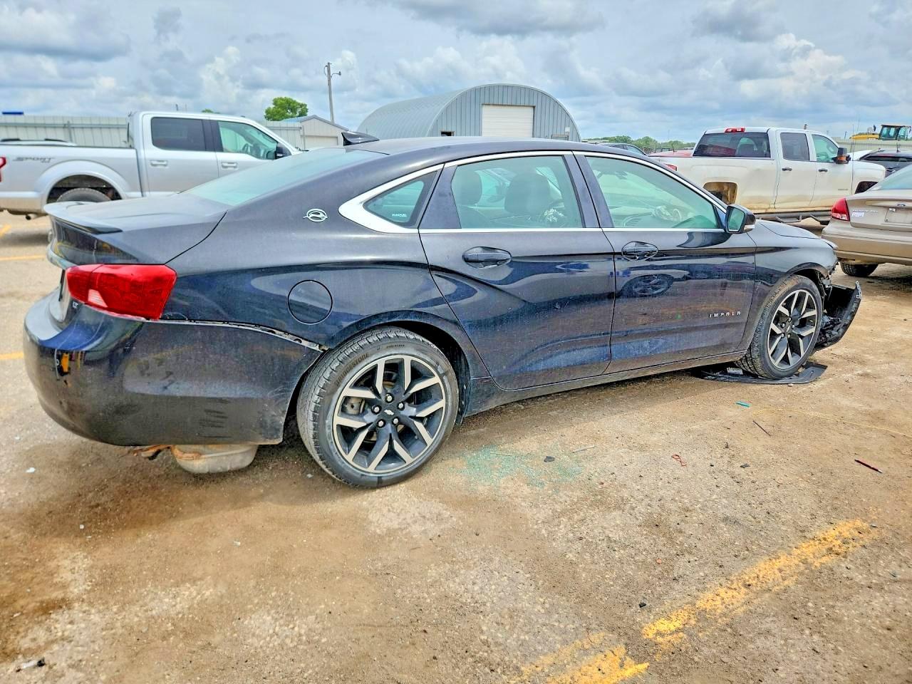 2015 Chevrolet Impala Lt Черный vin: 1G1125S36FU146707