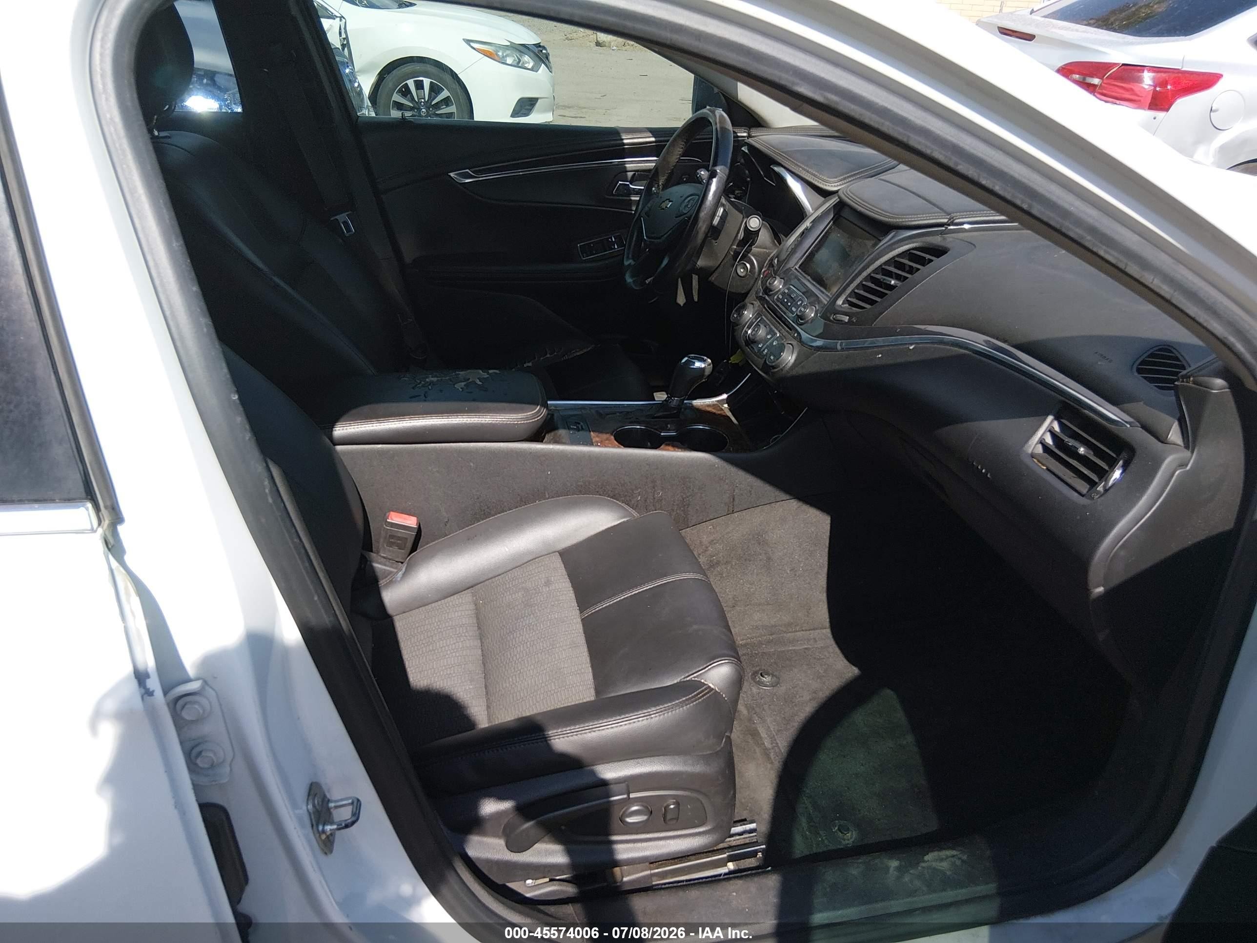 2015 Chevrolet Impala 2lt White vin: 1G1125S37FU115630