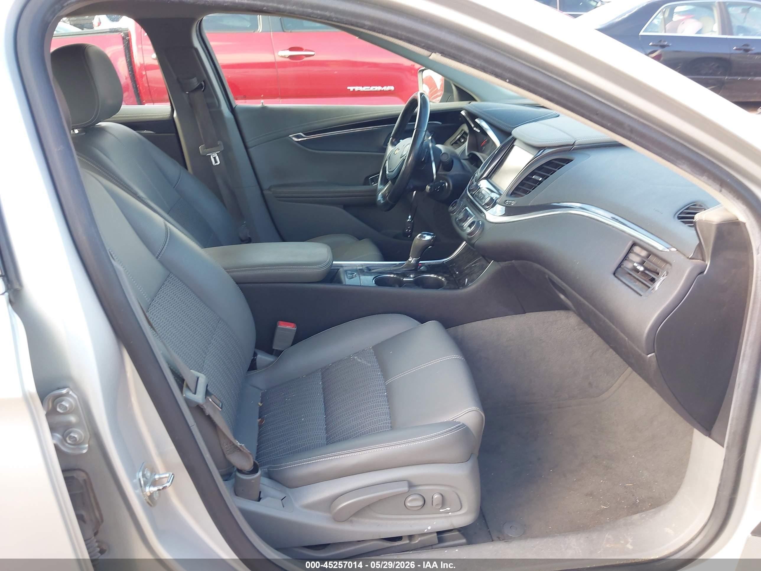 2015 Chevrolet Impala 2lt Серебряный vin: 1G1125S37FU120424