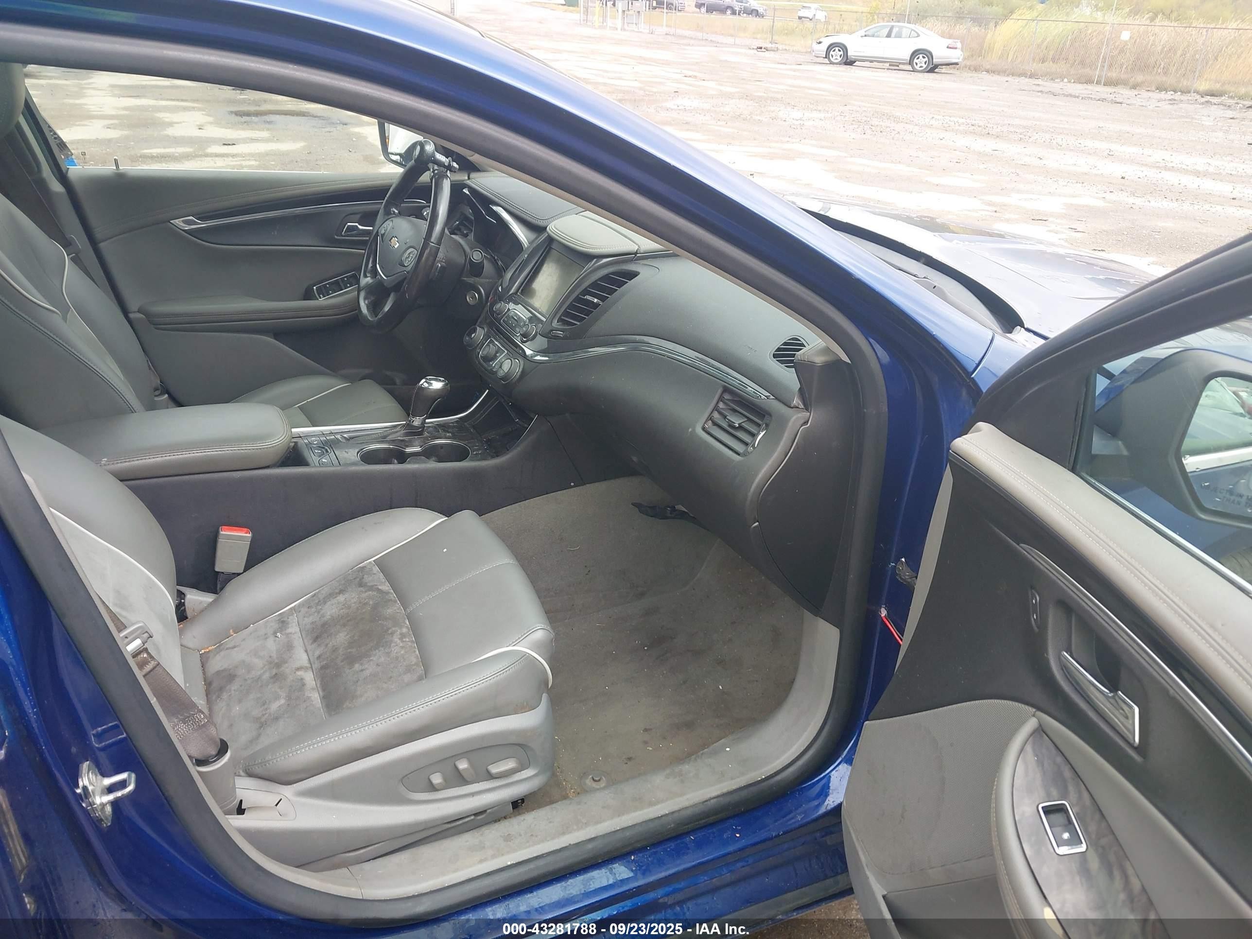 2014 Chevrolet Impala 2lt Синий vin: 1G1125S38EU138946