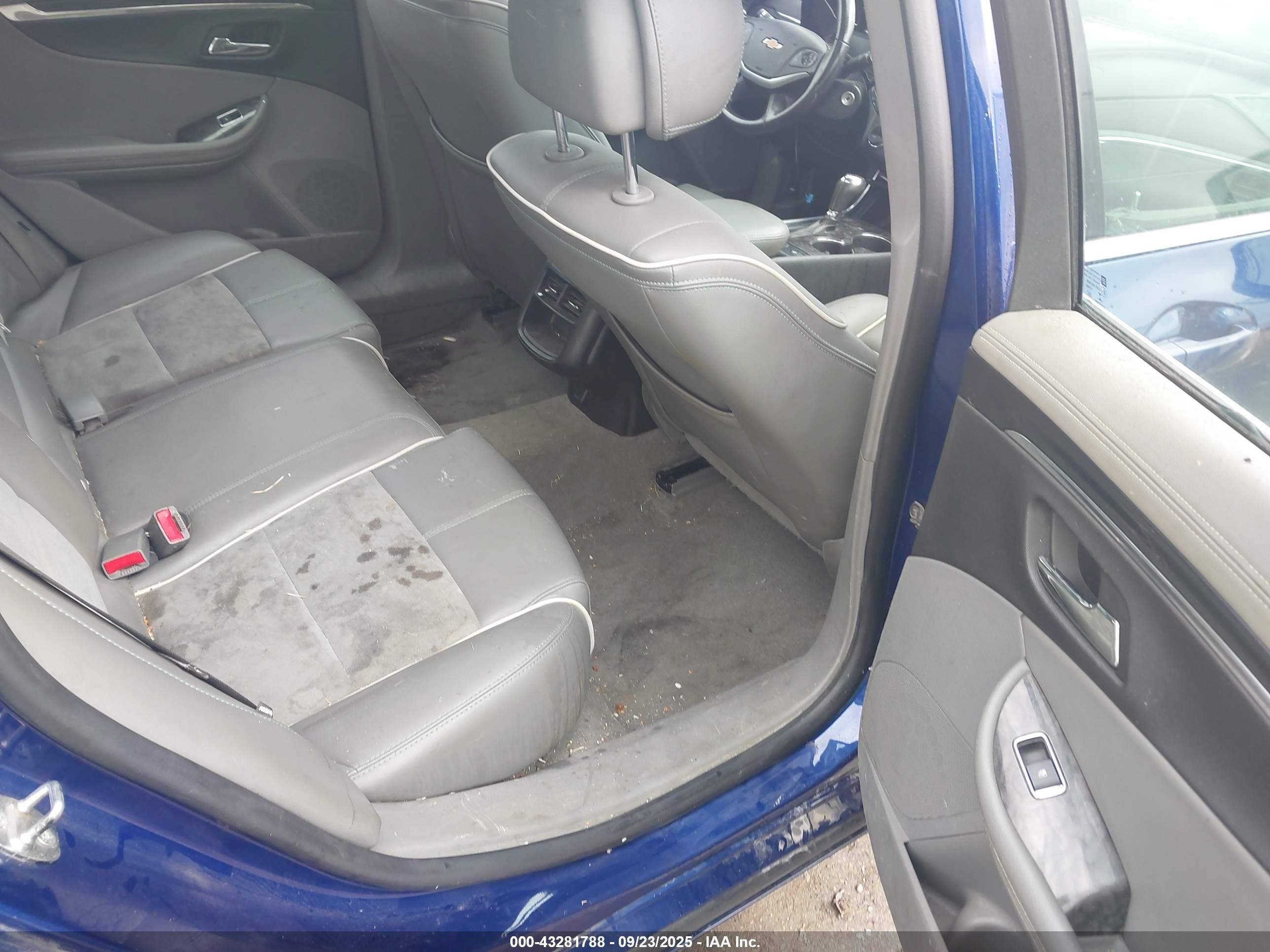 2014 Chevrolet Impala 2lt Синий vin: 1G1125S38EU138946