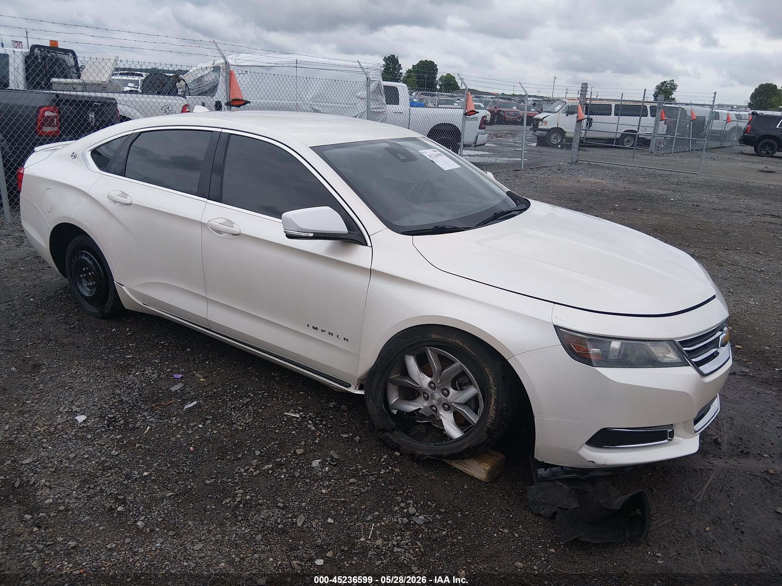 2014 Chevrolet Impala 2lt White vin: 1G1125S3XEU168191