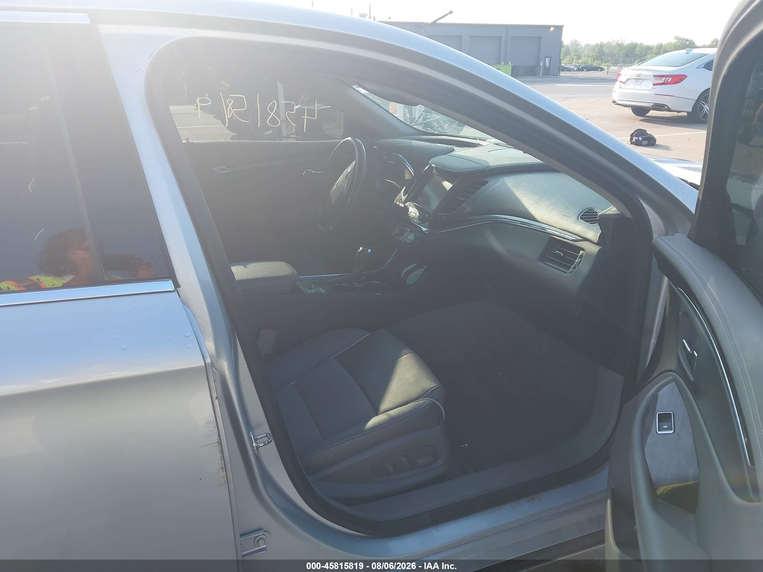 2014 Chevrolet Impala 2lt Серебряный vin: 1G1125S3XEU170278