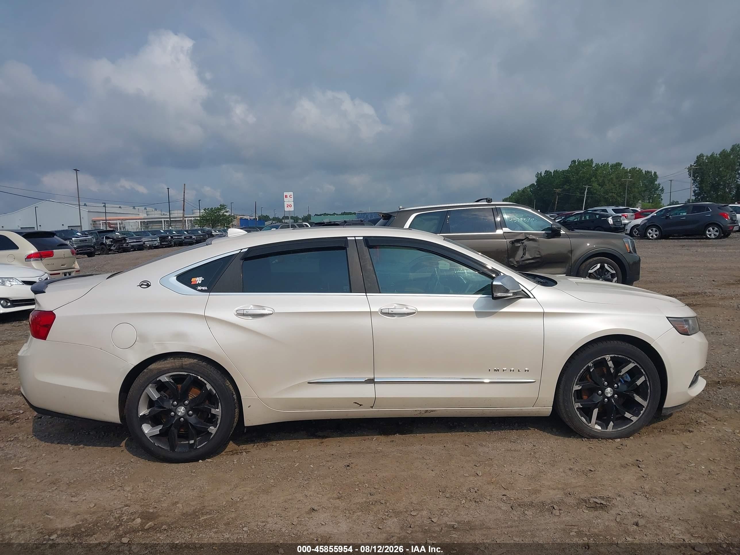2014 Chevrolet Impala 2lz White vin: 1G1155S32EU149741