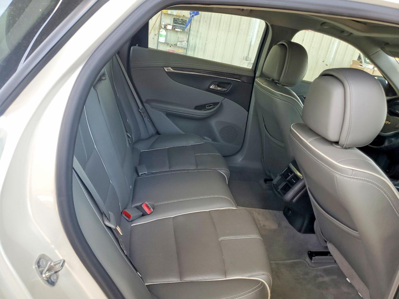 2014 Chevrolet Impala Ltz White vin: 1G1155S38EU167838