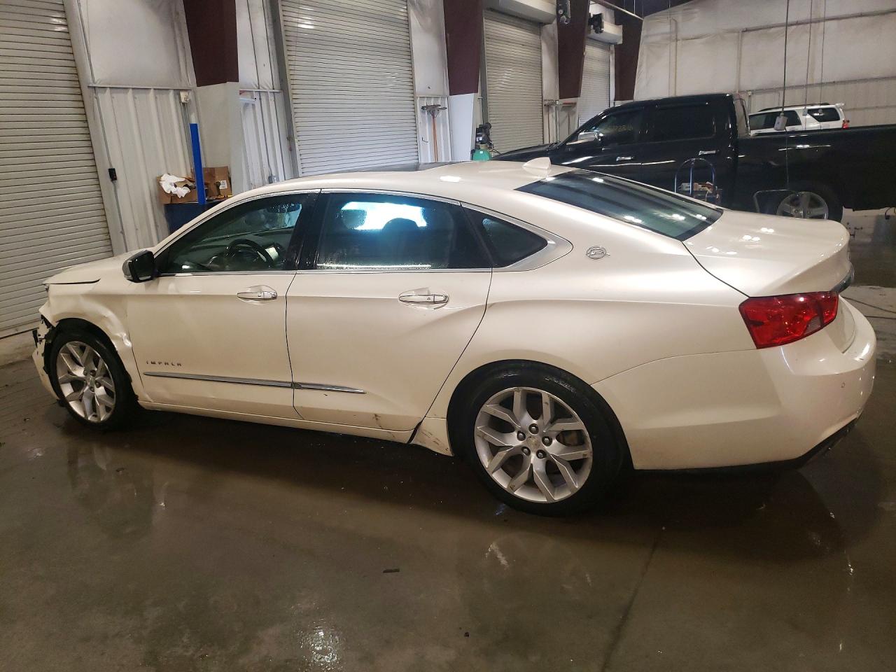 2014 Chevrolet Impala White vin: 1G1155S3XEU135831