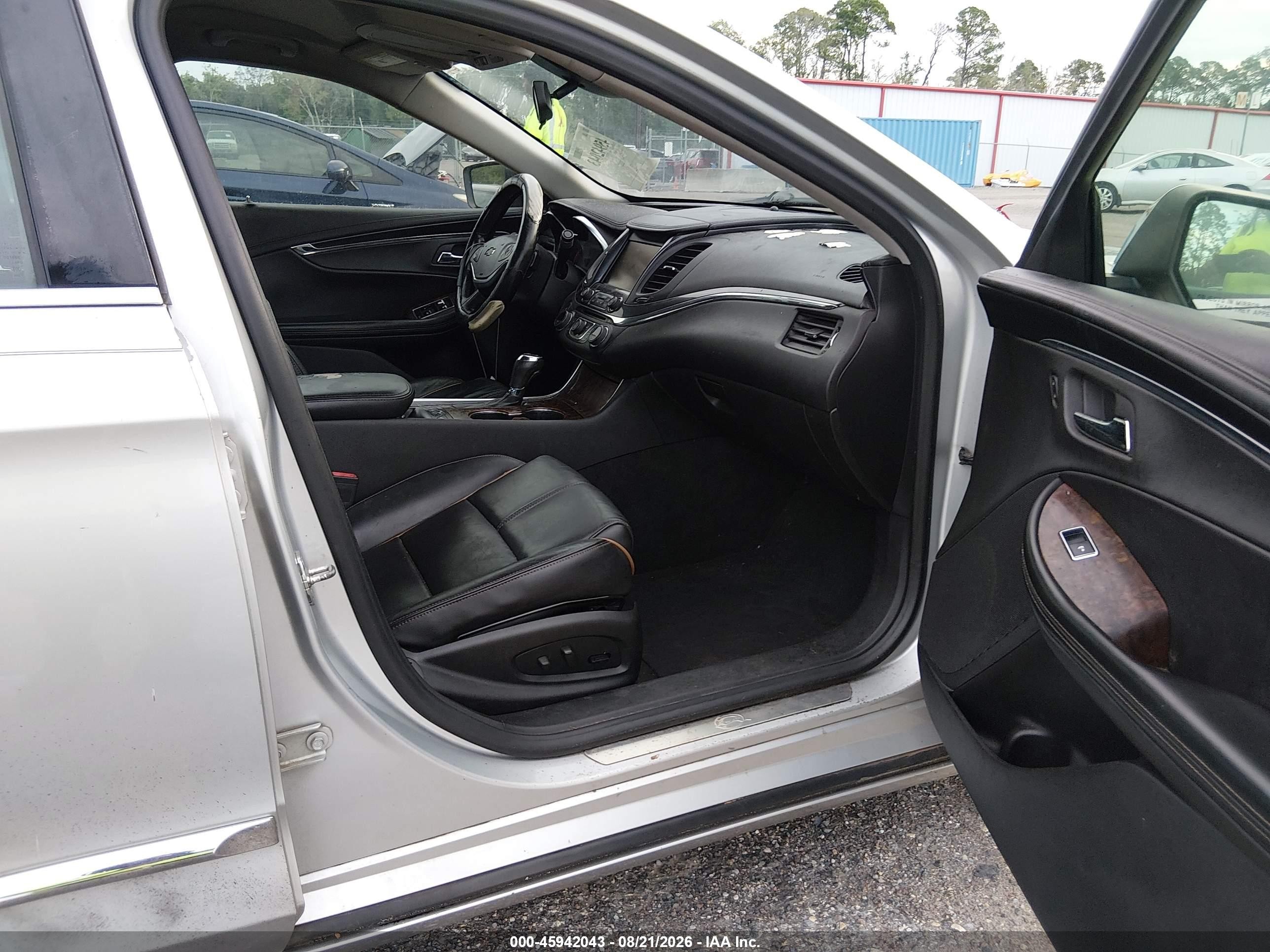 2015 Chevrolet Impala 1lz Серебряный vin: 1G1155SL5FU114600