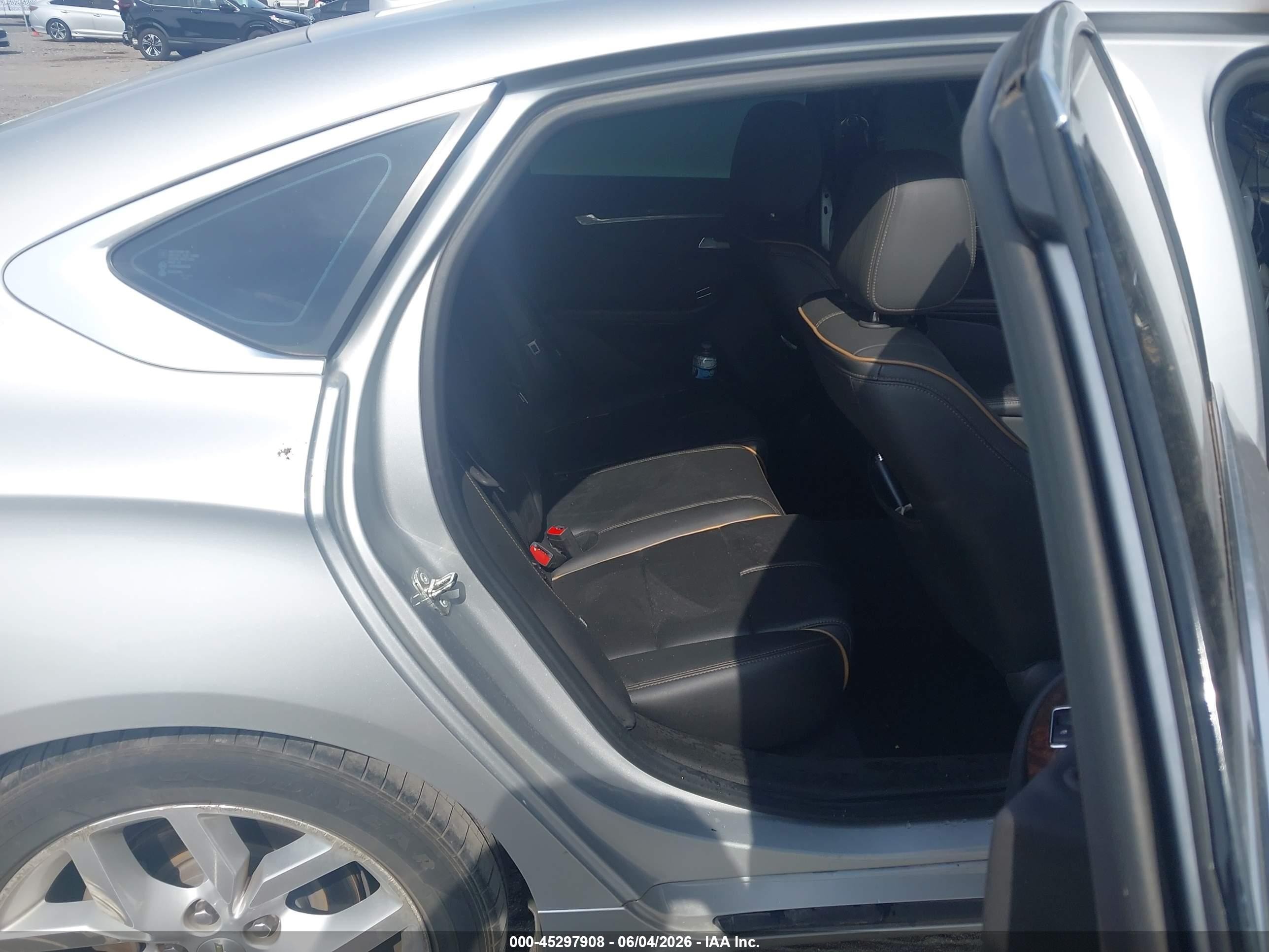 2015 Chevrolet Impala 1lz Silver vin: 1G1155SL6FU113388