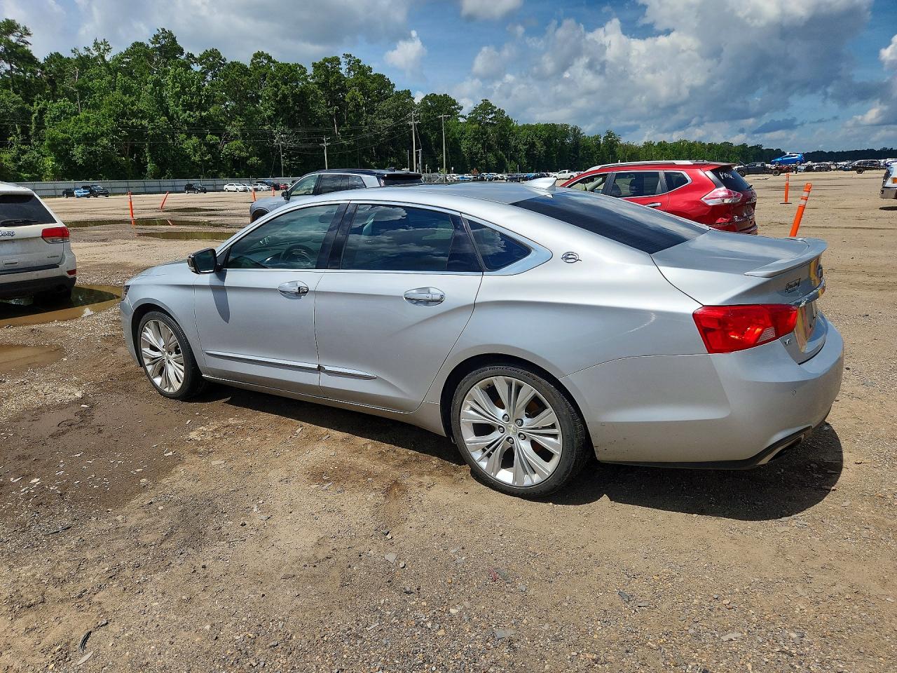 2015 Chevrolet Impala Ltz Silver vin: 1G1165S30FU149638