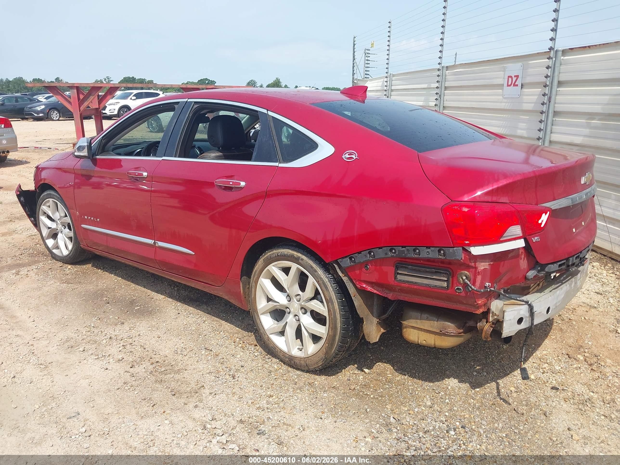 2015 Chevrolet Impala 2lz Burgundy vin: 1G1165S32FU114499