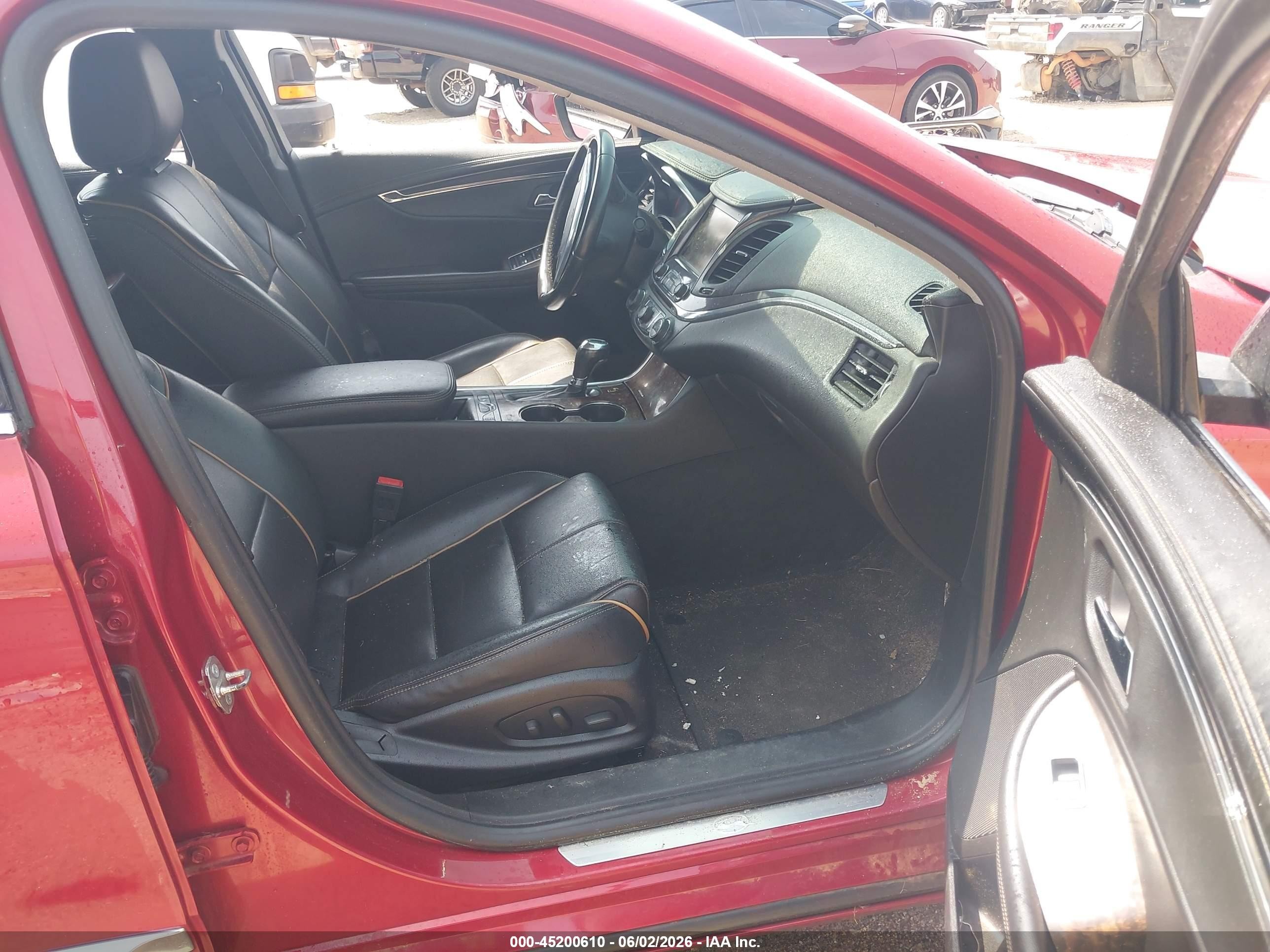 2015 Chevrolet Impala 2lz Burgundy vin: 1G1165S32FU114499