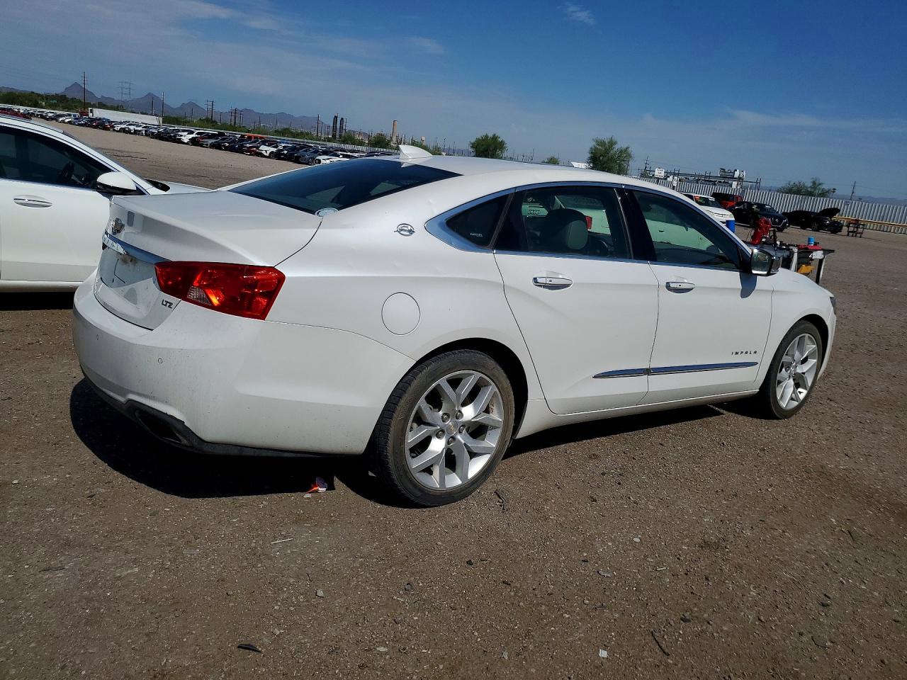 2015 Chevrolet Impala Ltz White vin: 1G1165S37FU120590