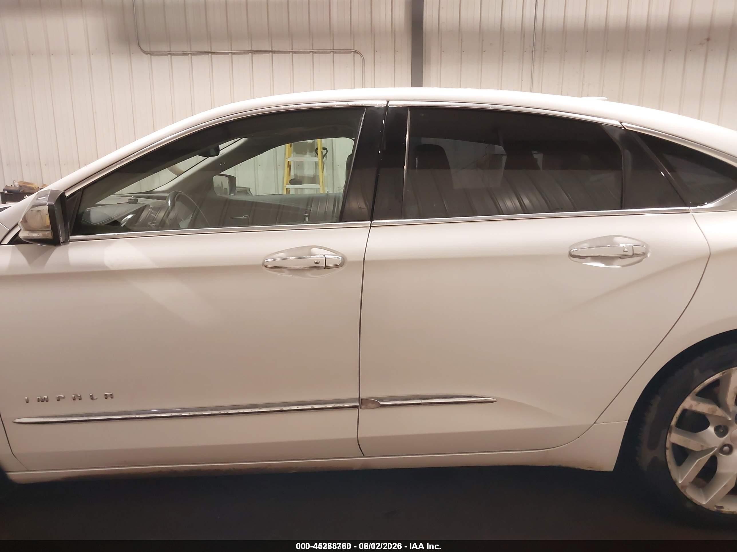 2015 Chevrolet Impala 2lz White vin: 1G1165S38FU128150