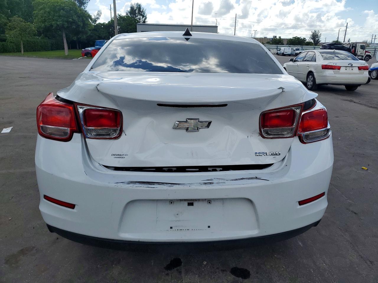 2013 Chevrolet Malibu Ls Белый vin: 1G11A5SA0DF189586
