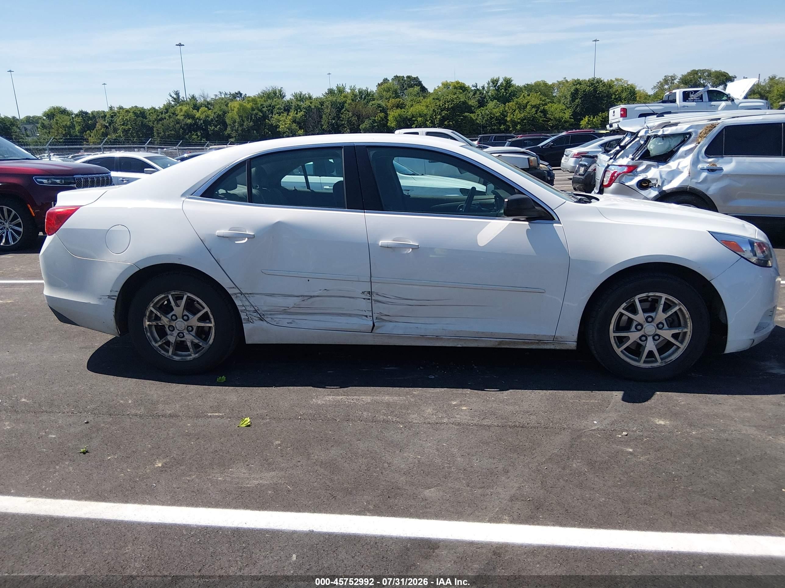 2013 Chevrolet Malibu 1fl White vin: 1G11A5SA5DF332578