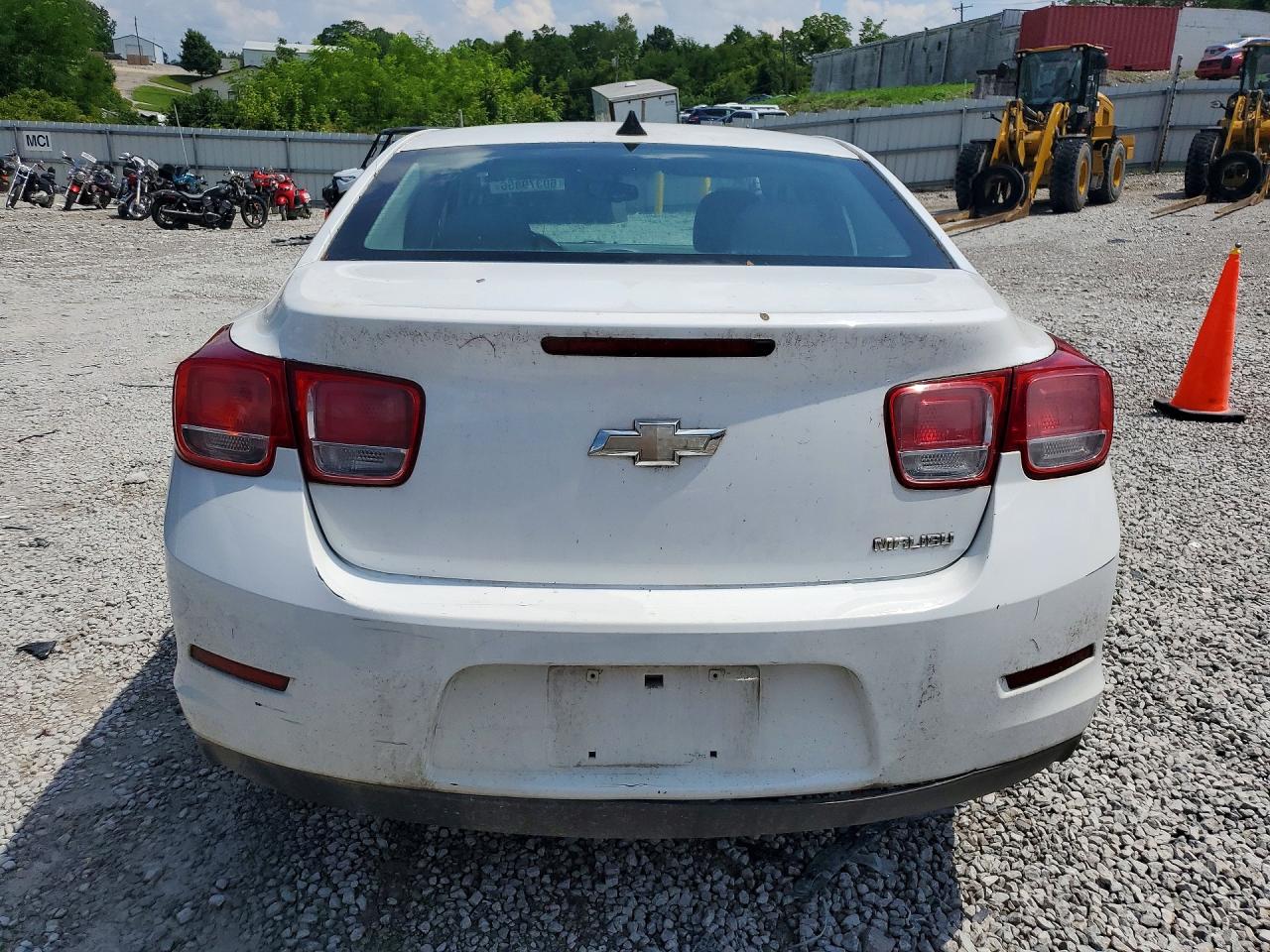 2013 Chevrolet Malibu Ls White vin: 1G11A5SA5DU150827