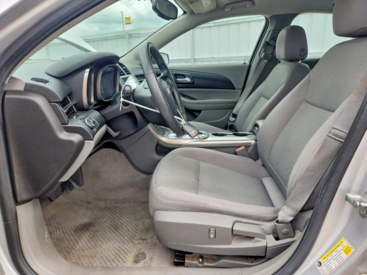 2013 Chevrolet Malibu Ls Серебряный vin: 1G11A5SA9DF316609