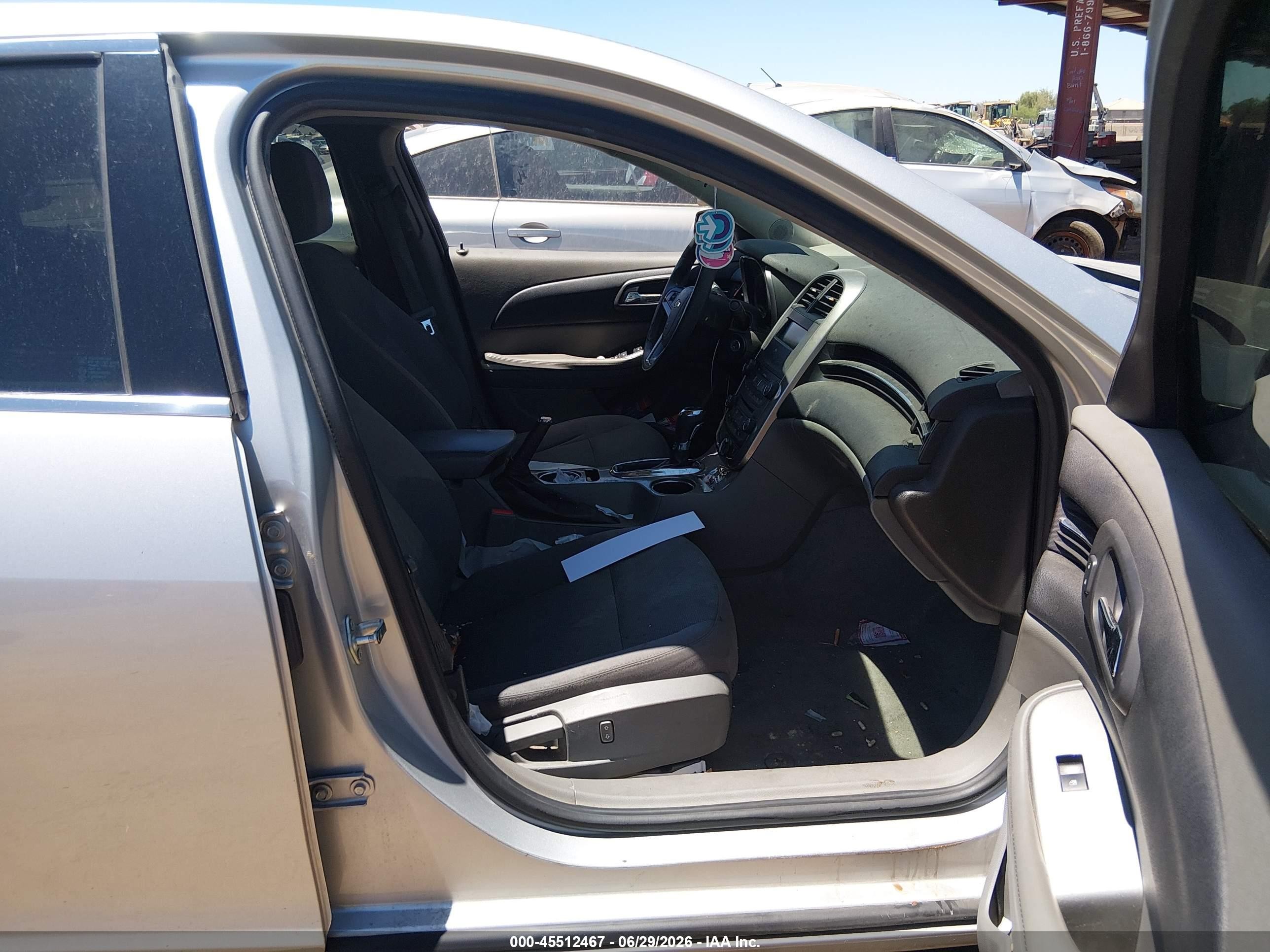 2014 Chevrolet Malibu 1fl Silver vin: 1G11A5SL0EF276584
