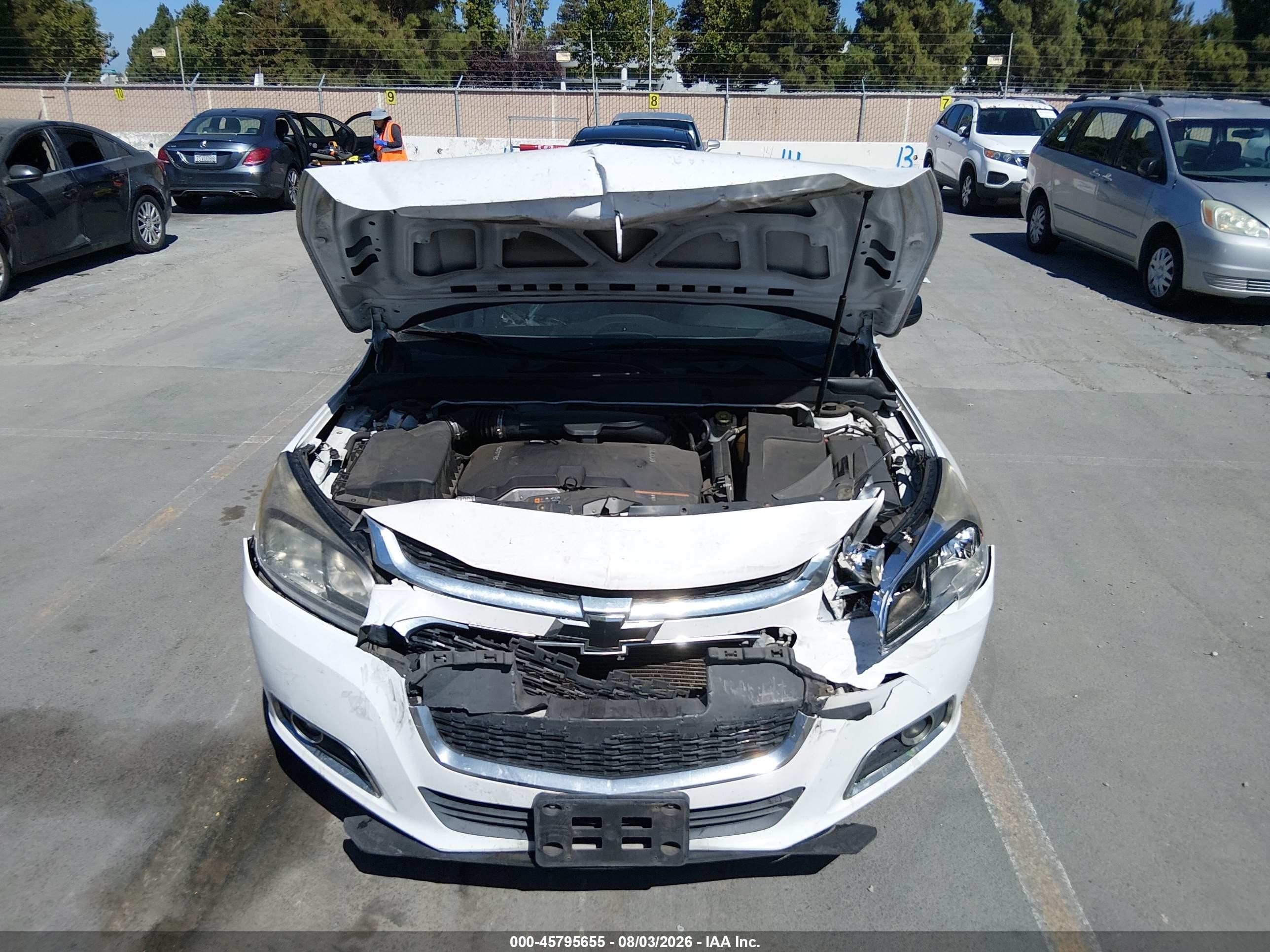 2015 Chevrolet Malibu 1fl White vin: 1G11A5SL0FF288395