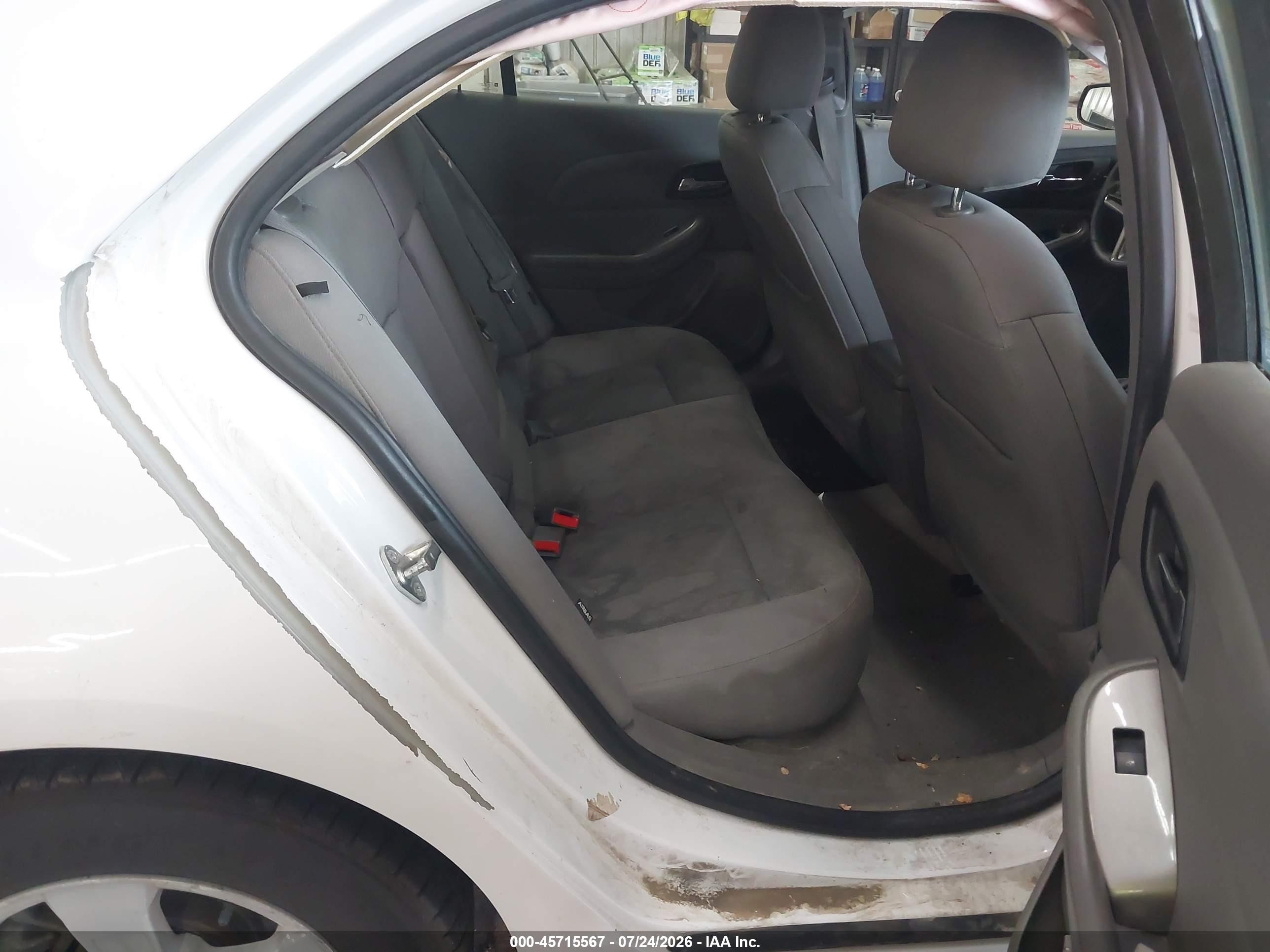 2015 Chevrolet Malibu 1fl White vin: 1G11A5SL0FF323176