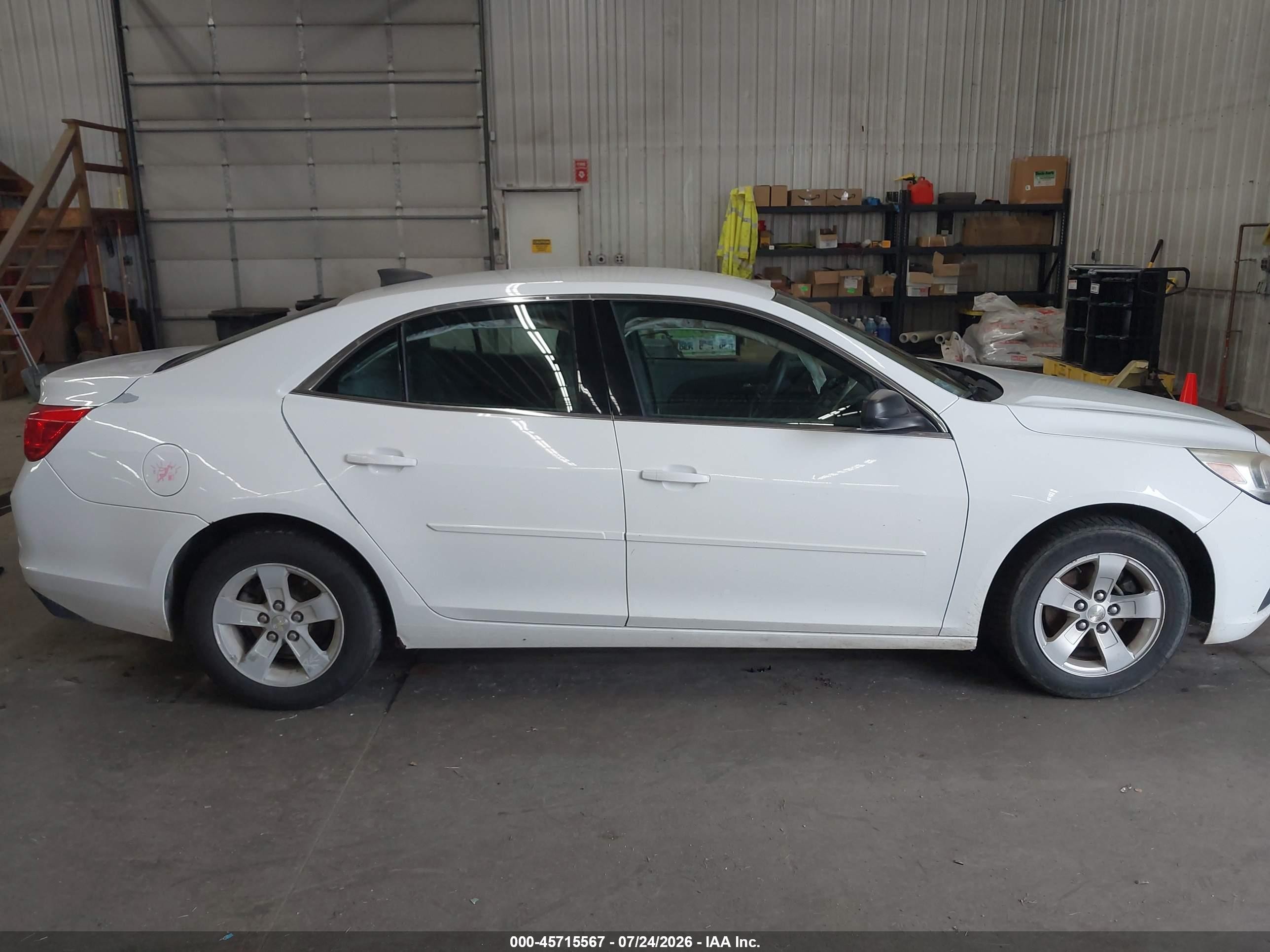 2015 Chevrolet Malibu 1fl White vin: 1G11A5SL0FF323176