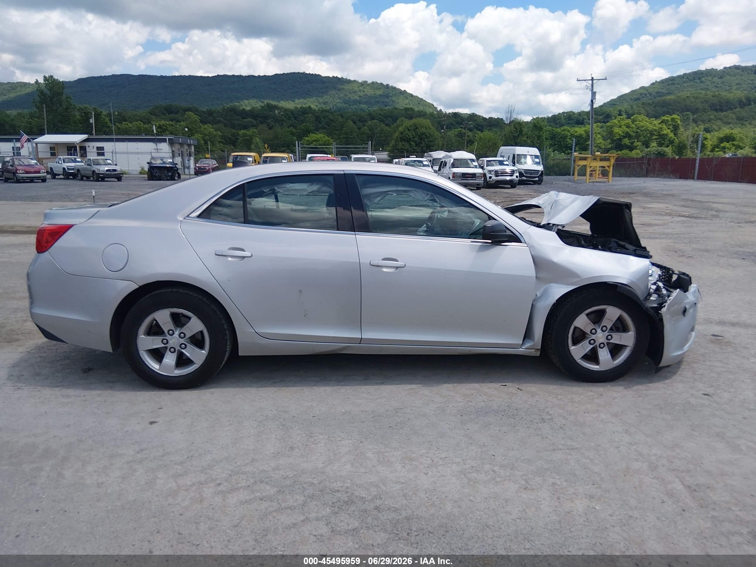 2014 Chevrolet Malibu 1fl Серебряный vin: 1G11A5SL1EF266730