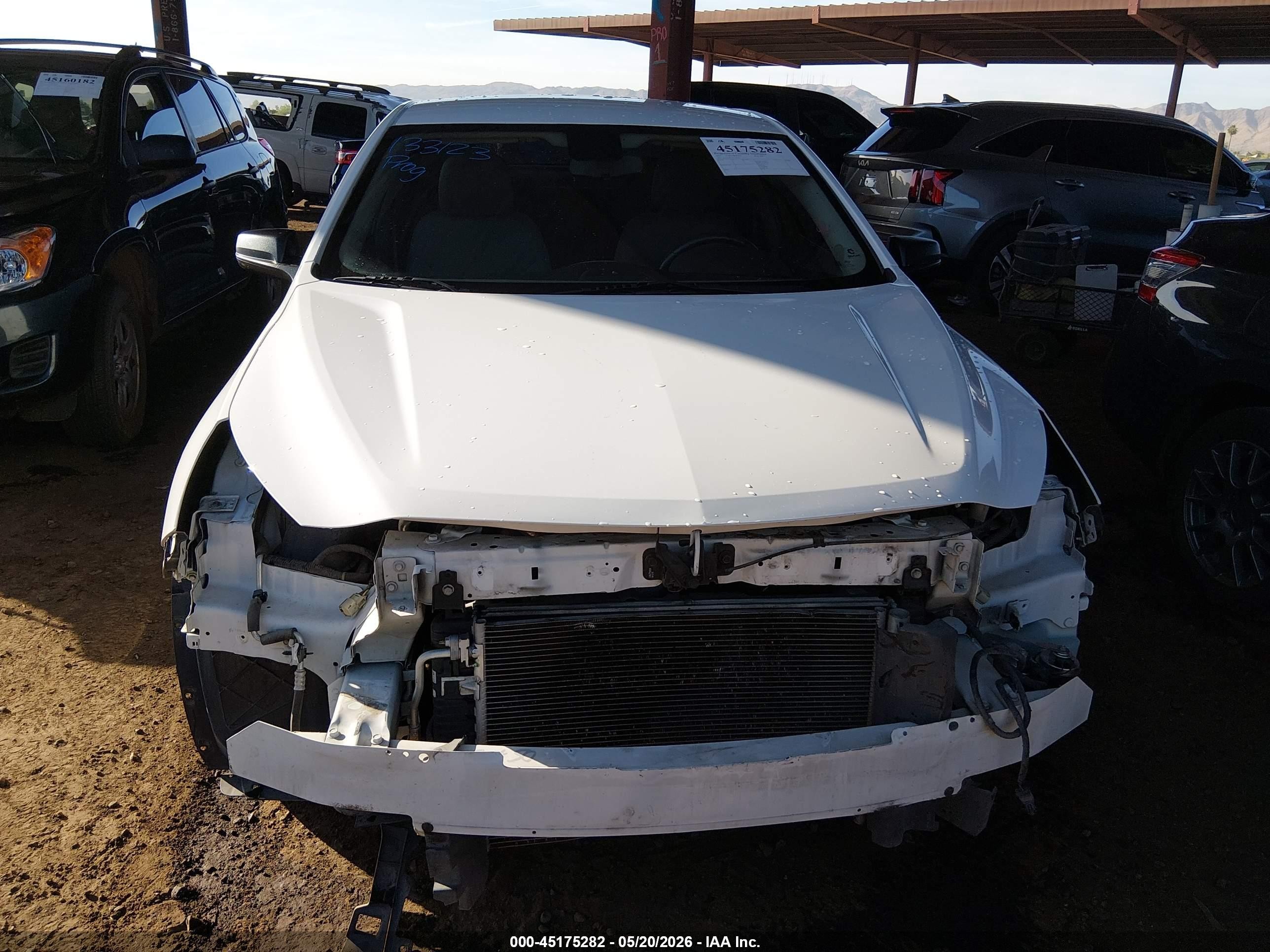 2015 Chevrolet Malibu 1fl White vin: 1G11A5SL1FF174115