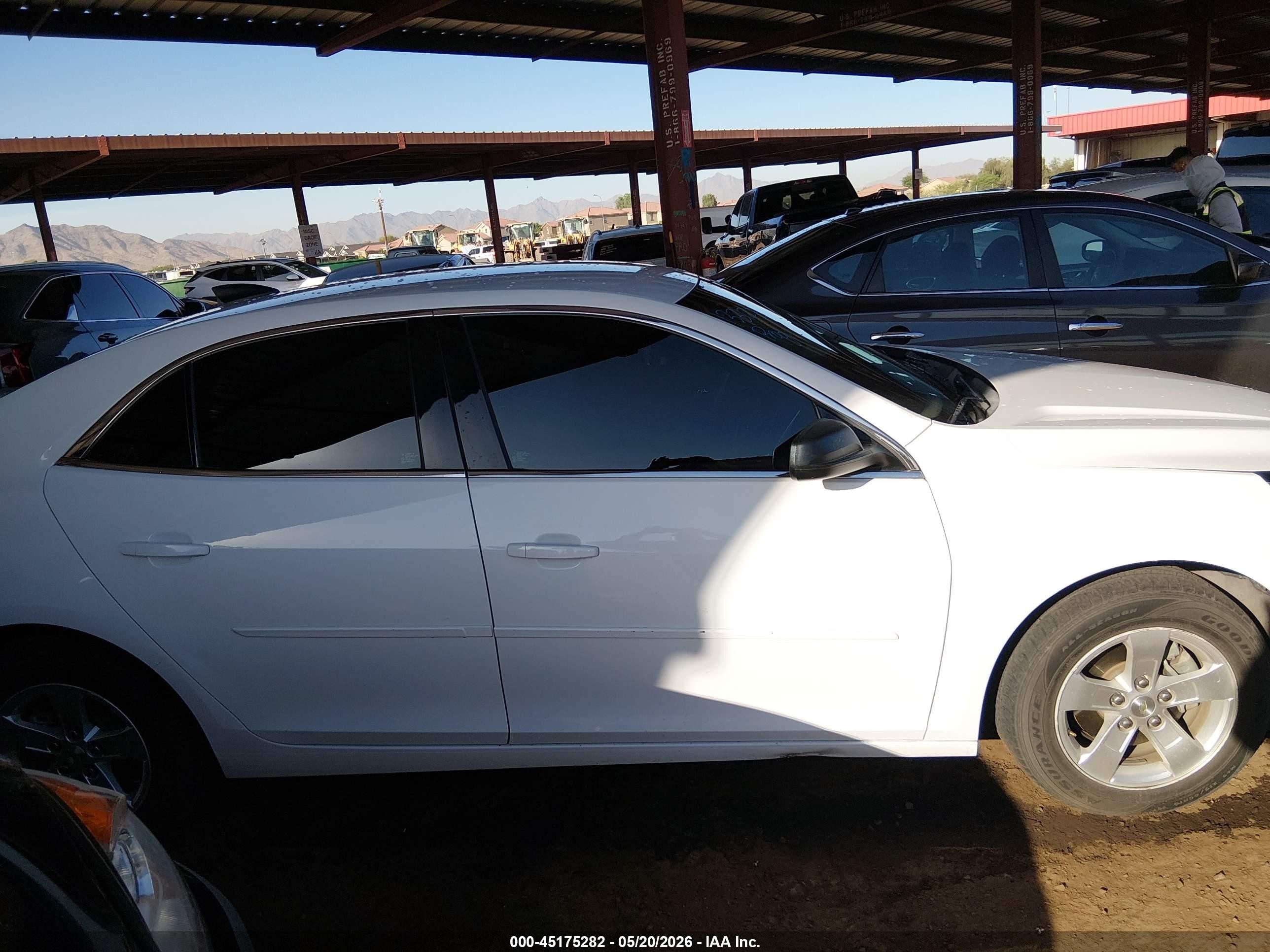 2015 Chevrolet Malibu 1fl White vin: 1G11A5SL1FF174115