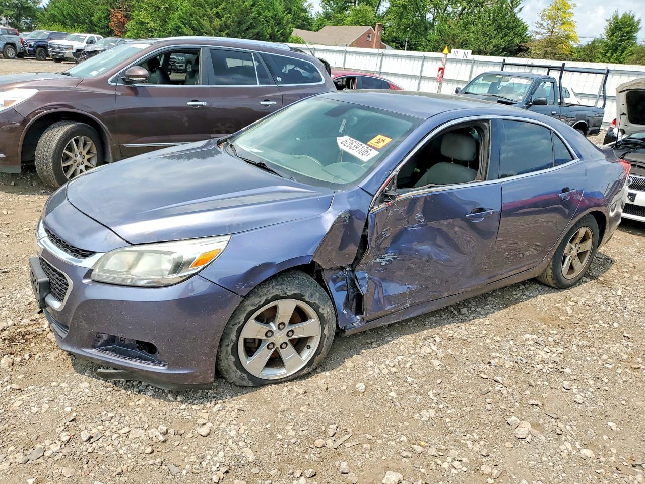 2015 Chevrolet Malibu Ls Blue vin: 1G11A5SL1FF216752