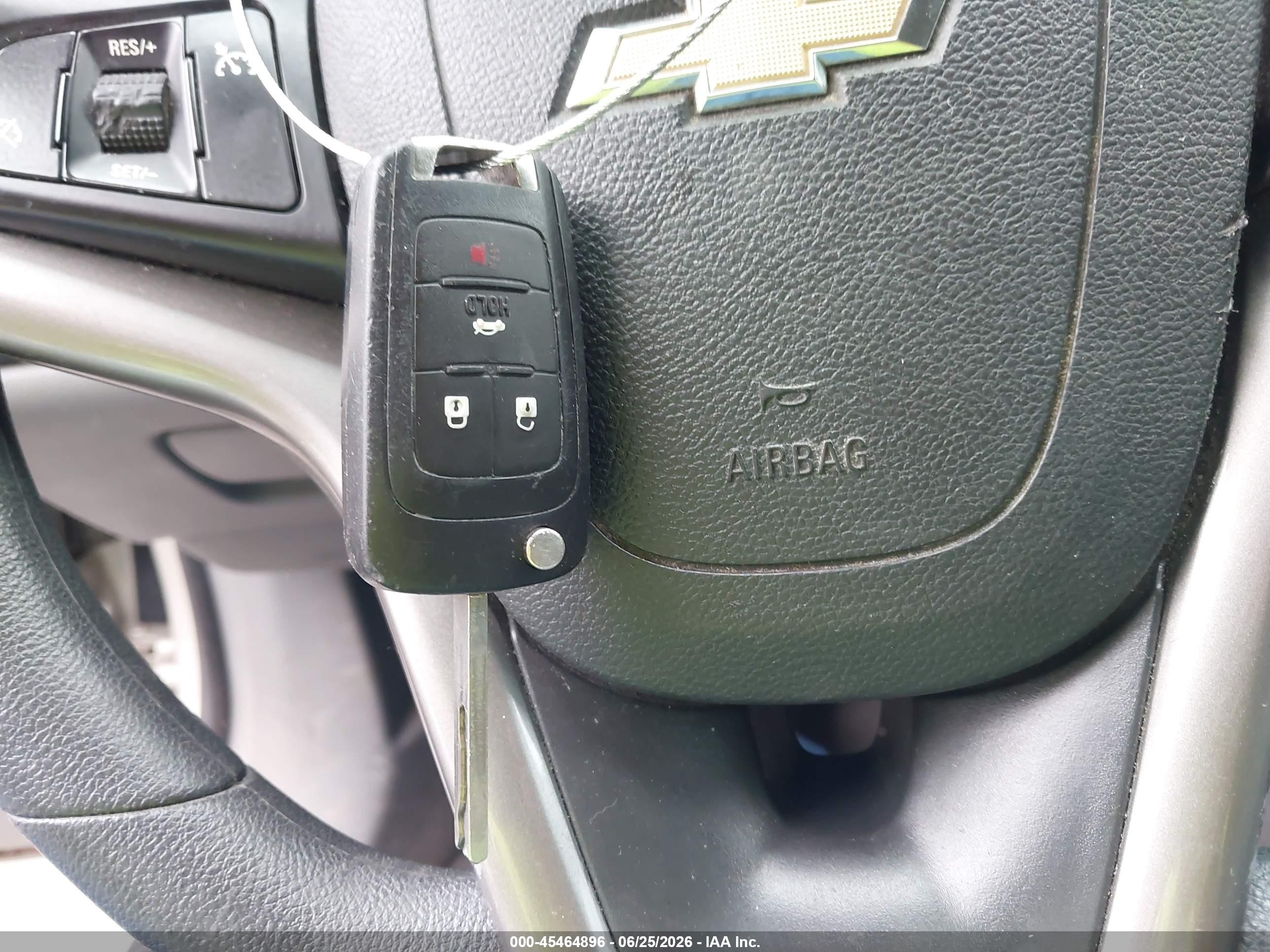 2015 Chevrolet Malibu 1fl Желто-коричневый vin: 1G11A5SL1FF266812