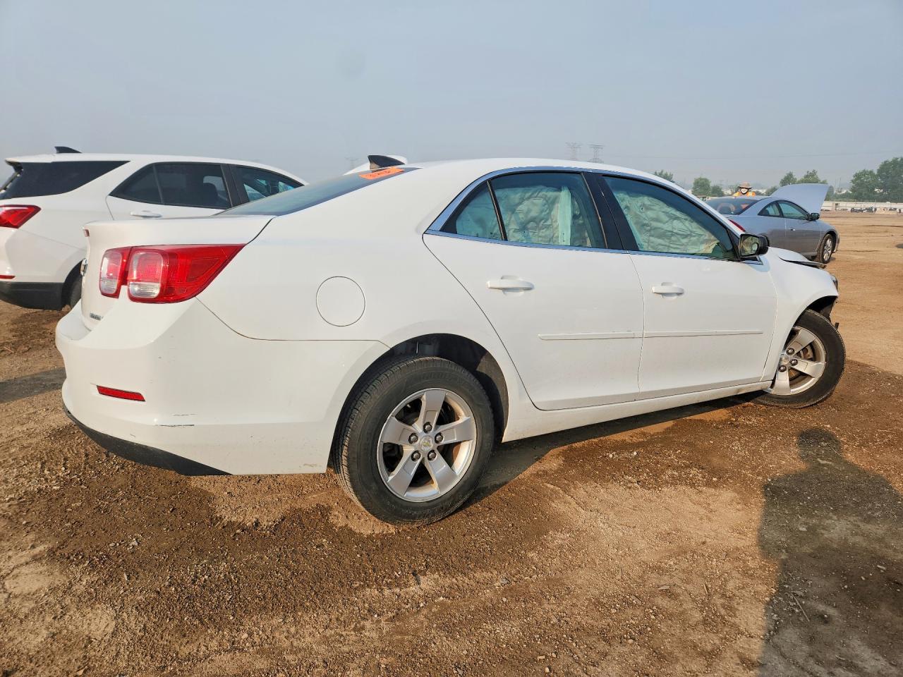 2015 Chevrolet Malibu Ls White vin: 1G11A5SL1FF271962