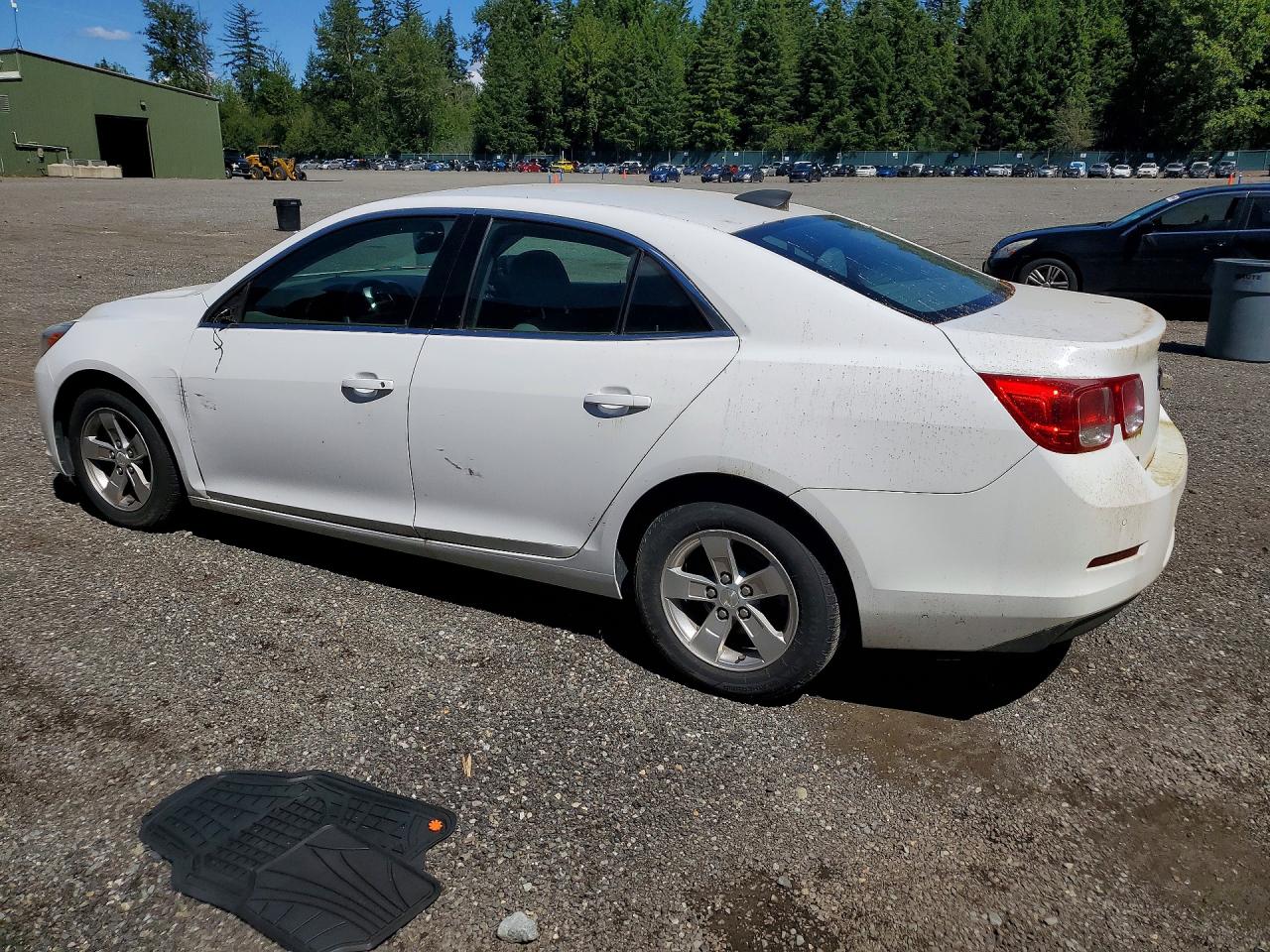 2015 Chevrolet Malibu Ls White vin: 1G11A5SL1FF291967