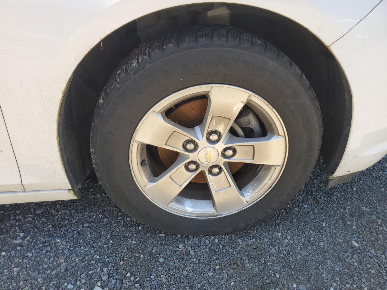 2015 Chevrolet Malibu Ls White vin: 1G11A5SL1FF291967 Damage: Right Front Wheel, Curb Rash, > 12 Inches