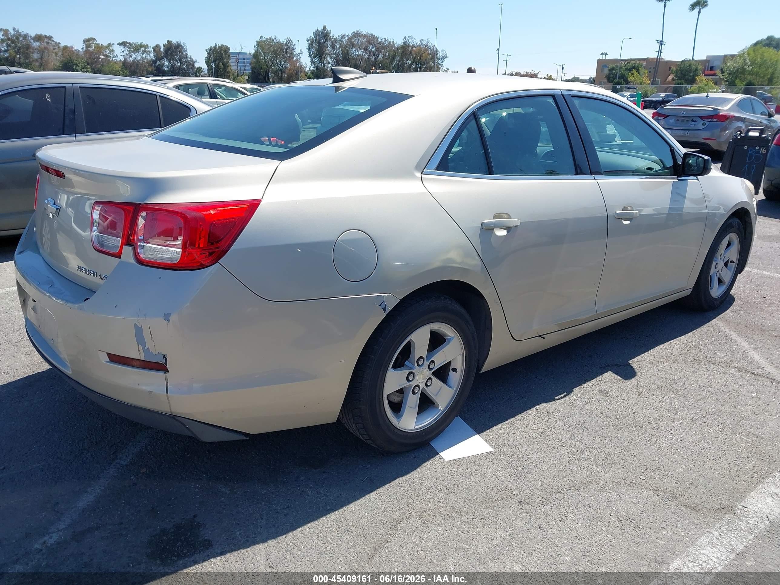2015 Chevrolet Malibu 1fl Бежевый vin: 1G11A5SL1FF315703