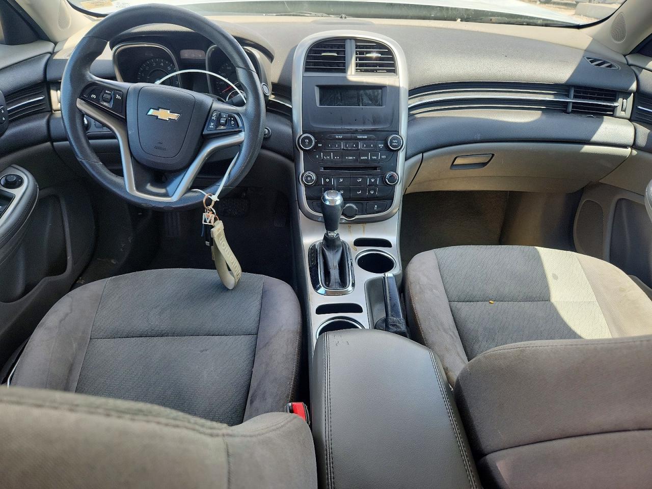 2015 Chevrolet Malibu Ls Silver vin: 1G11A5SL2FF295641