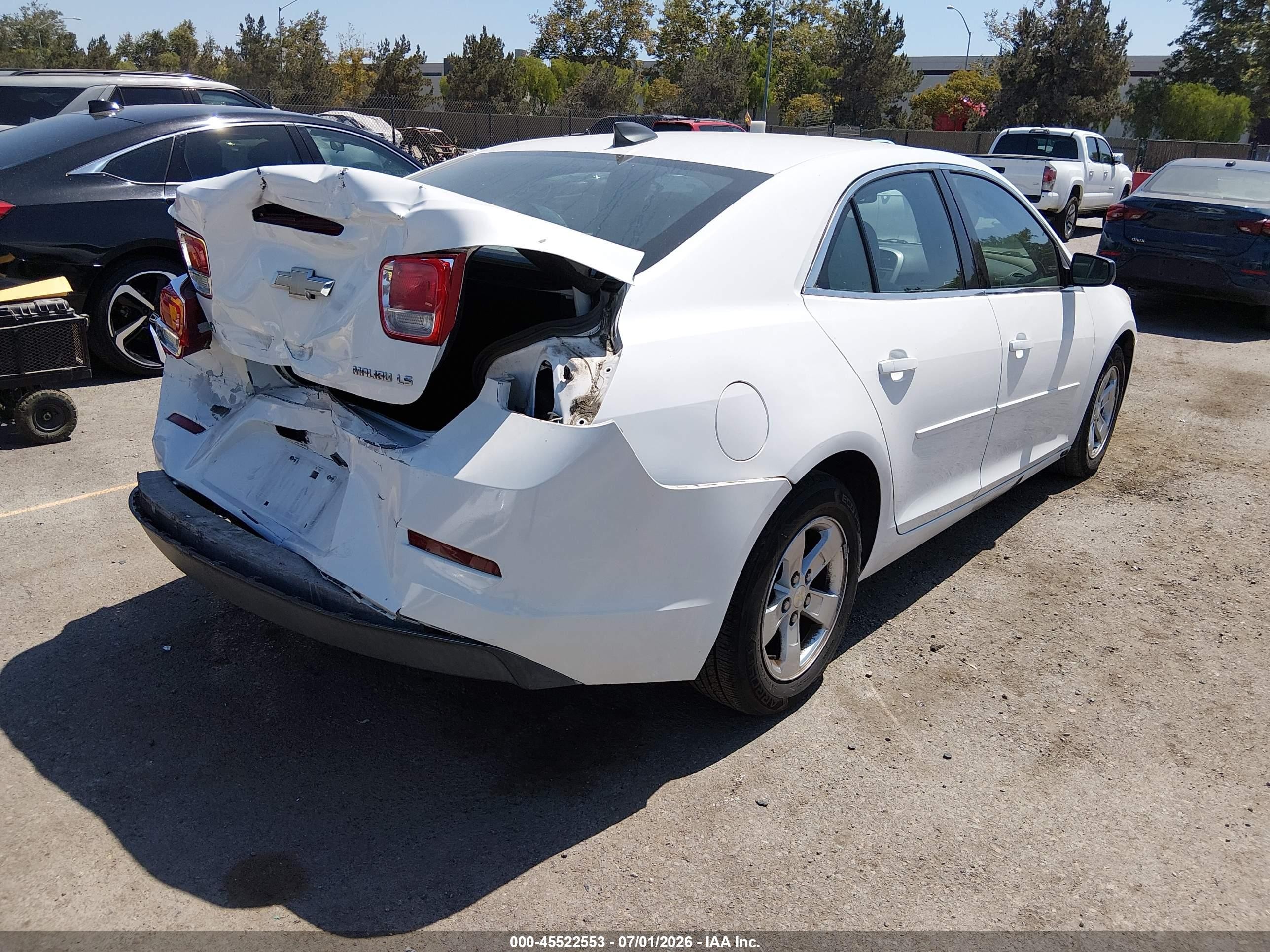 2015 Chevrolet Malibu 1fl White vin: 1G11A5SL3FU148997