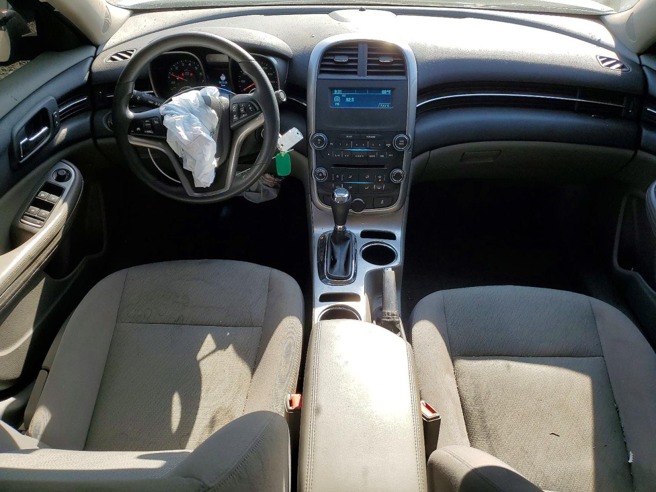 2015 Chevrolet Malibu Ls White vin: 1G11A5SL4FF257845